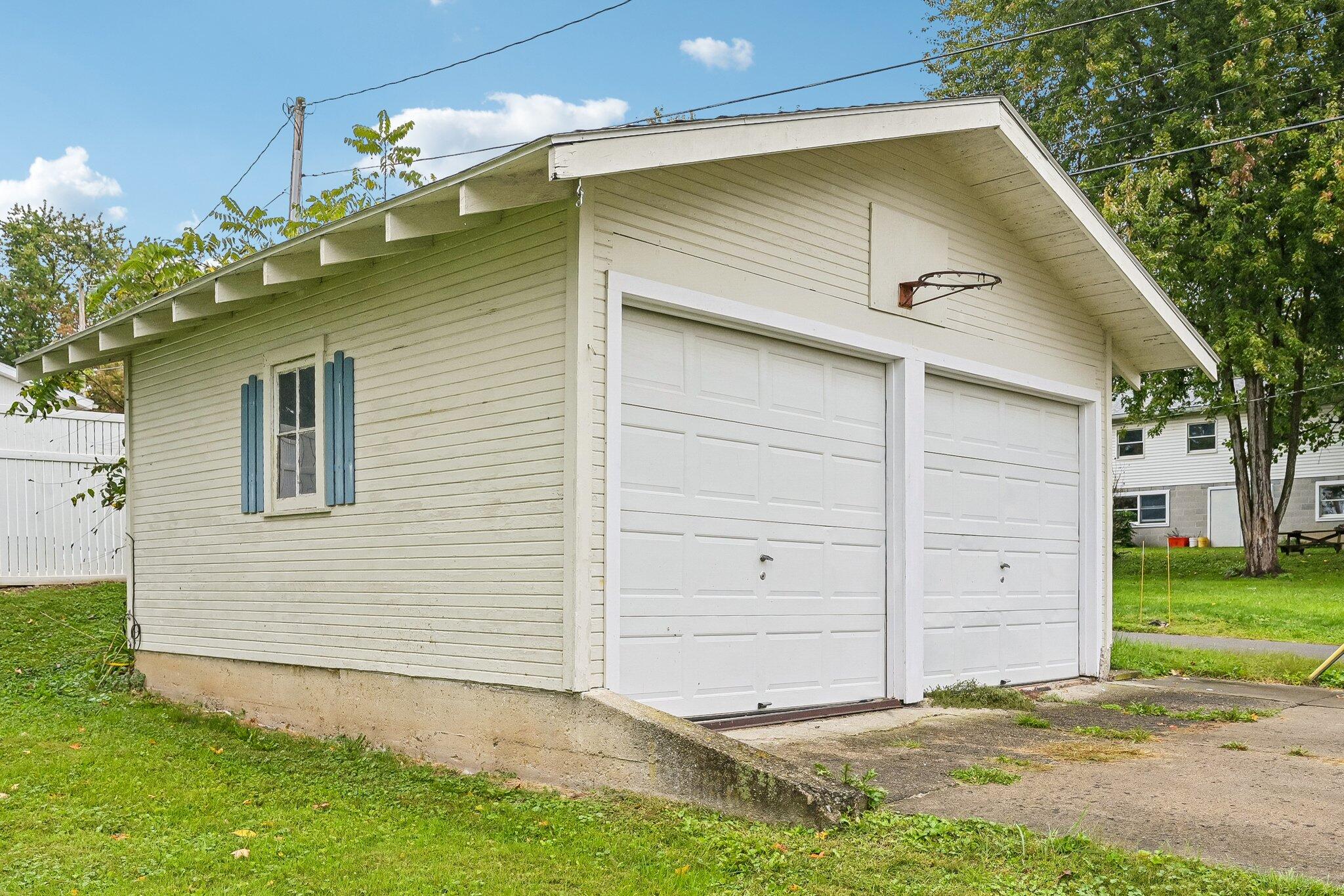 312 Columbus, West Liberty, Ohio 43357