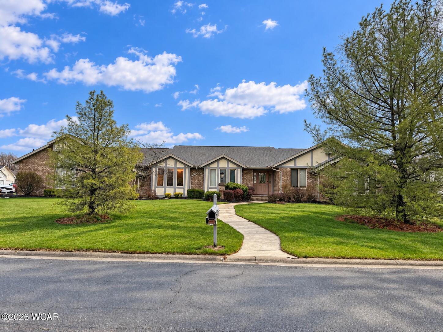 2148 Larkspur Drive, Elida, Ohio