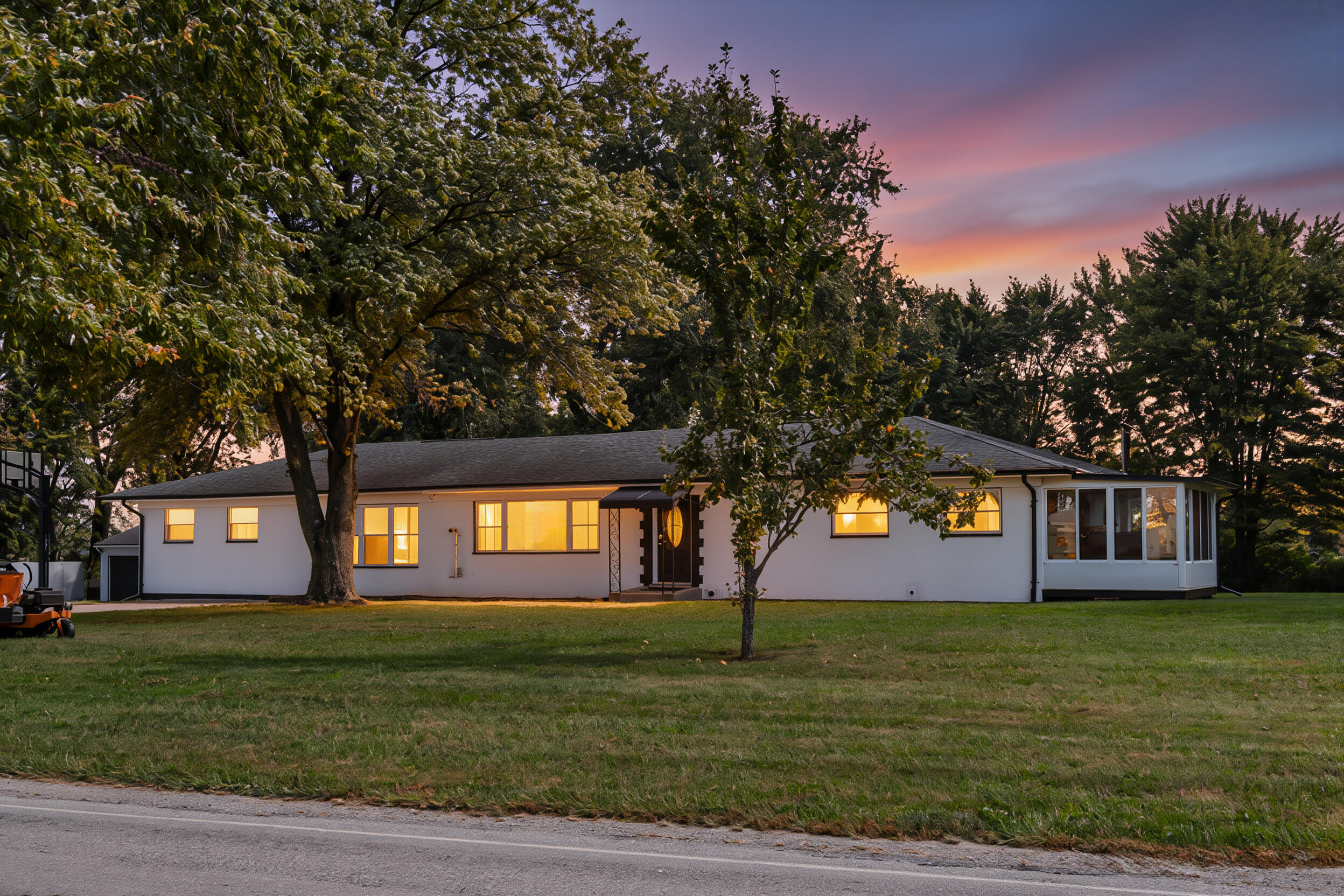 5730 Old Clifton, Springfield, Ohio 45502