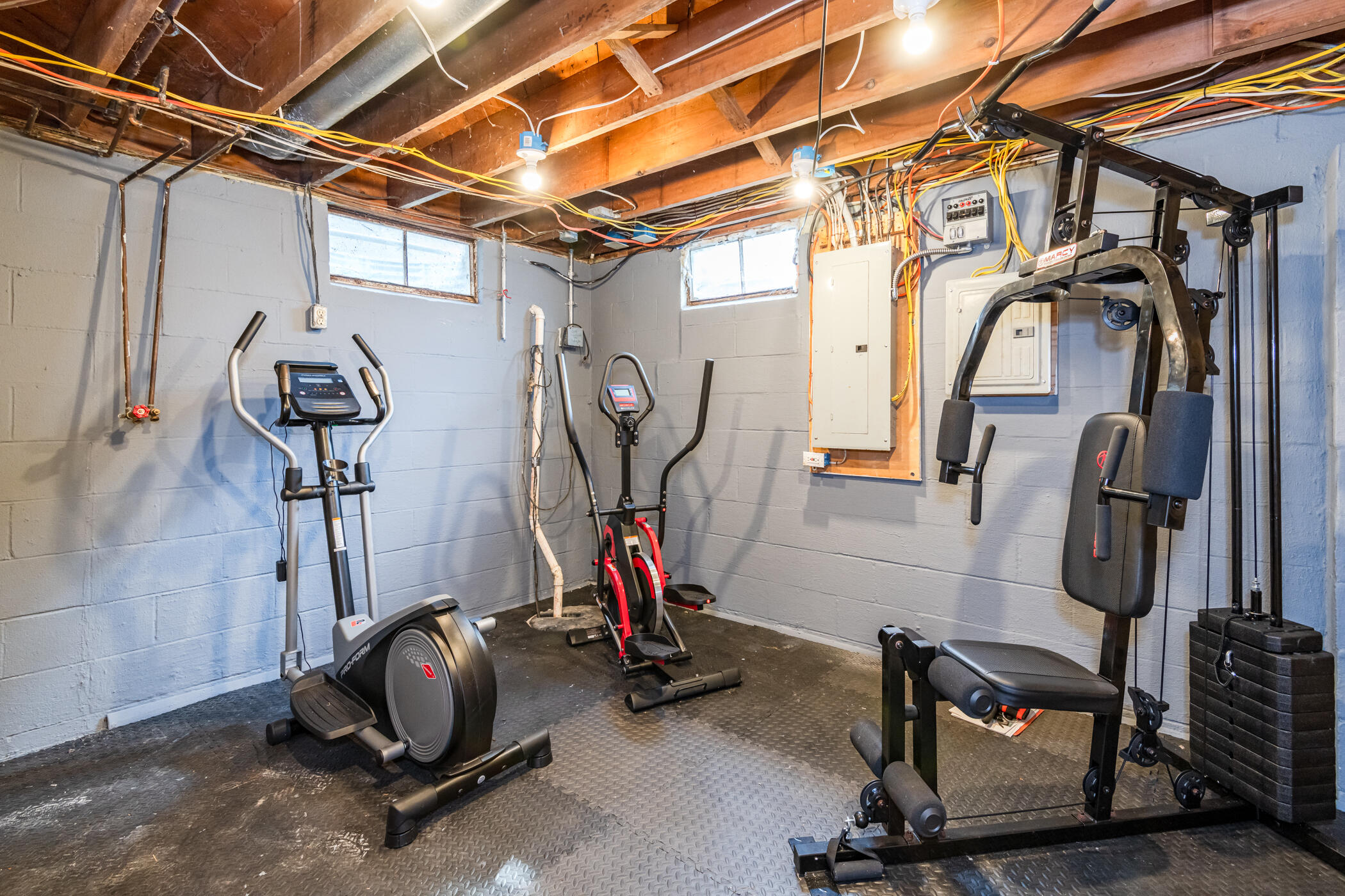 5730 Old Clifton, Springfield, Ohio 45502