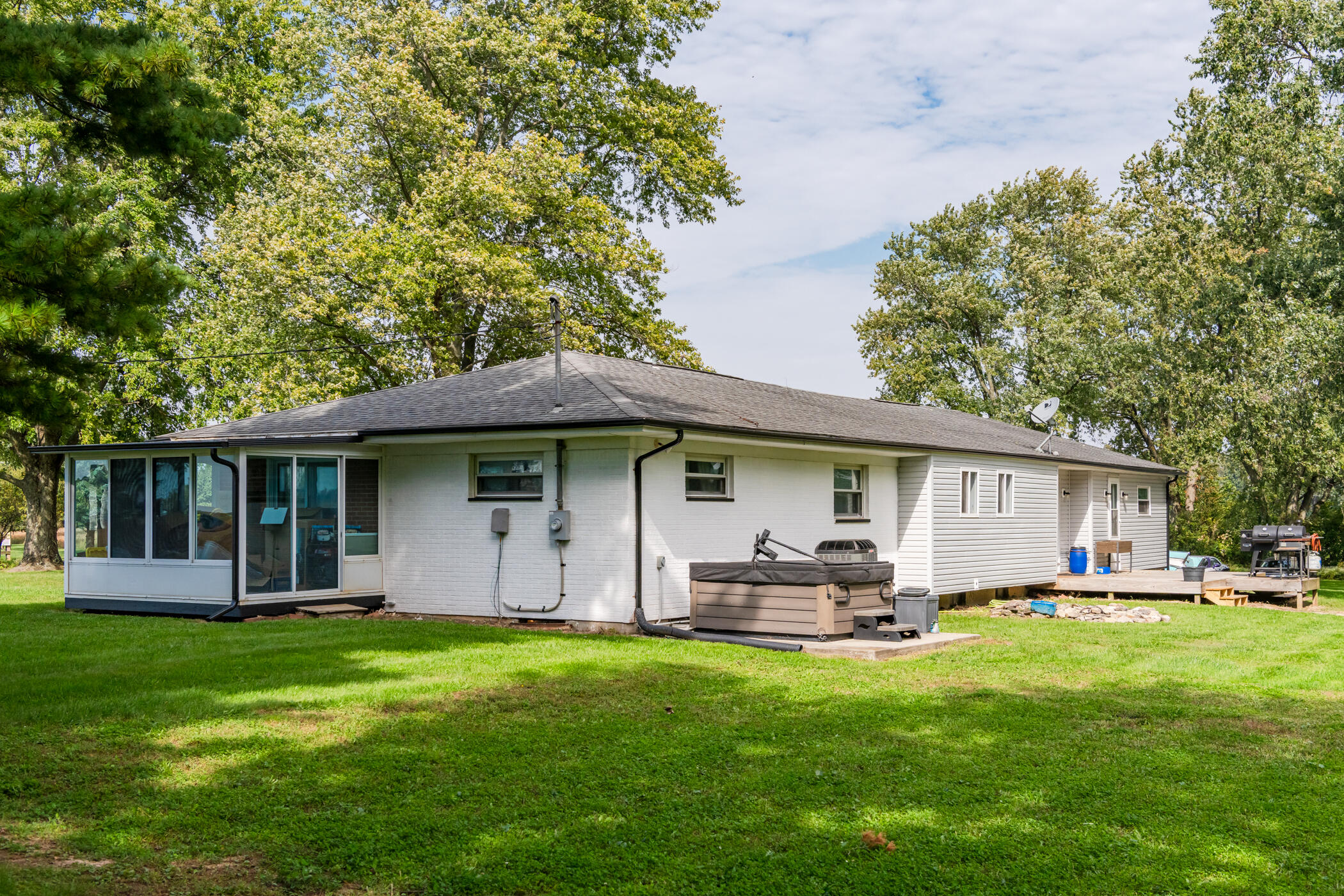 5730 Old Clifton, Springfield, Ohio 45502