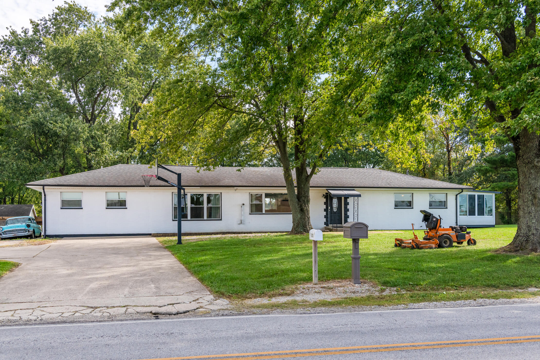 5730 Old Clifton, Springfield, Ohio 45502