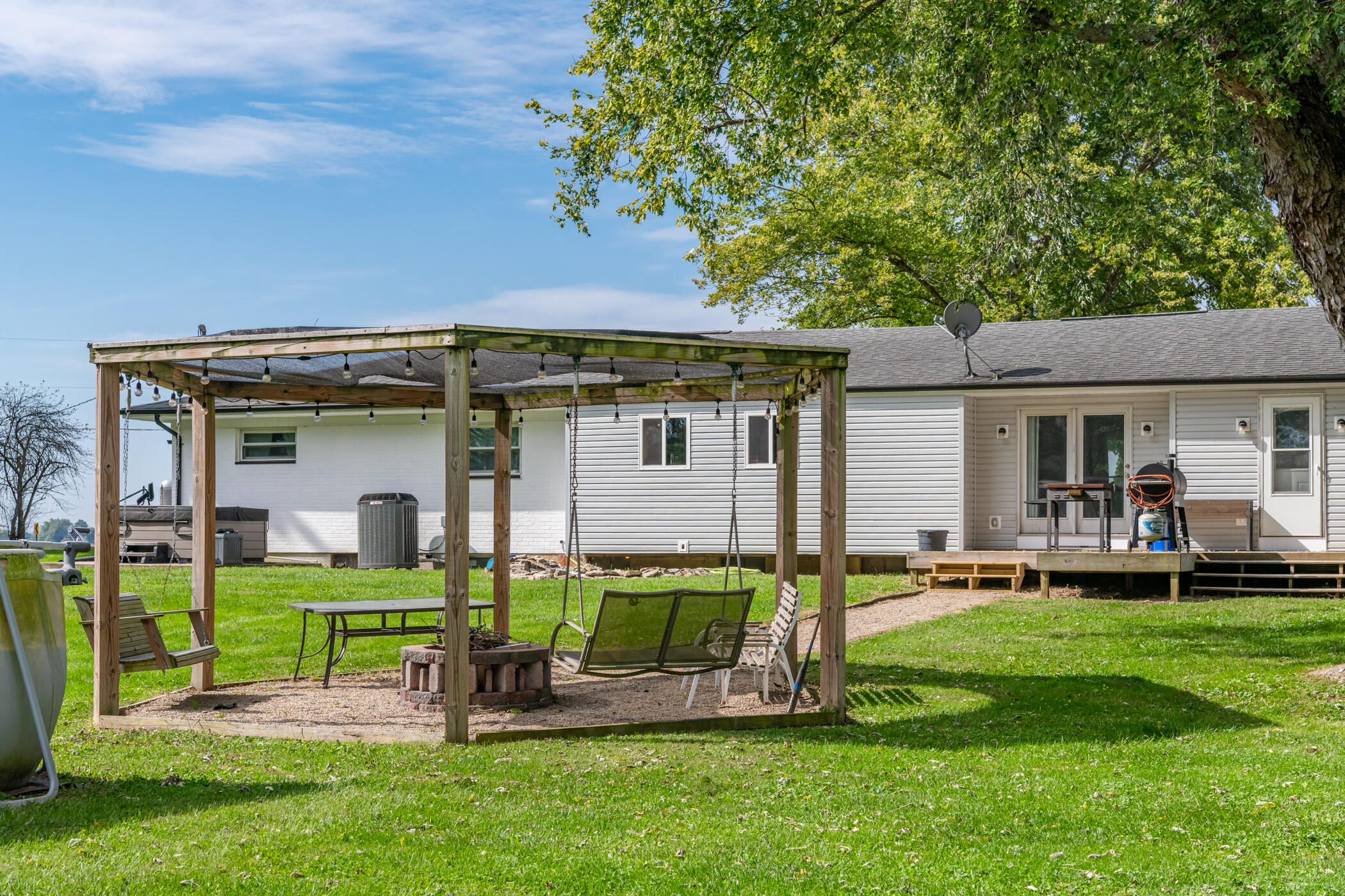 5730 Old Clifton, Springfield, Ohio 45502