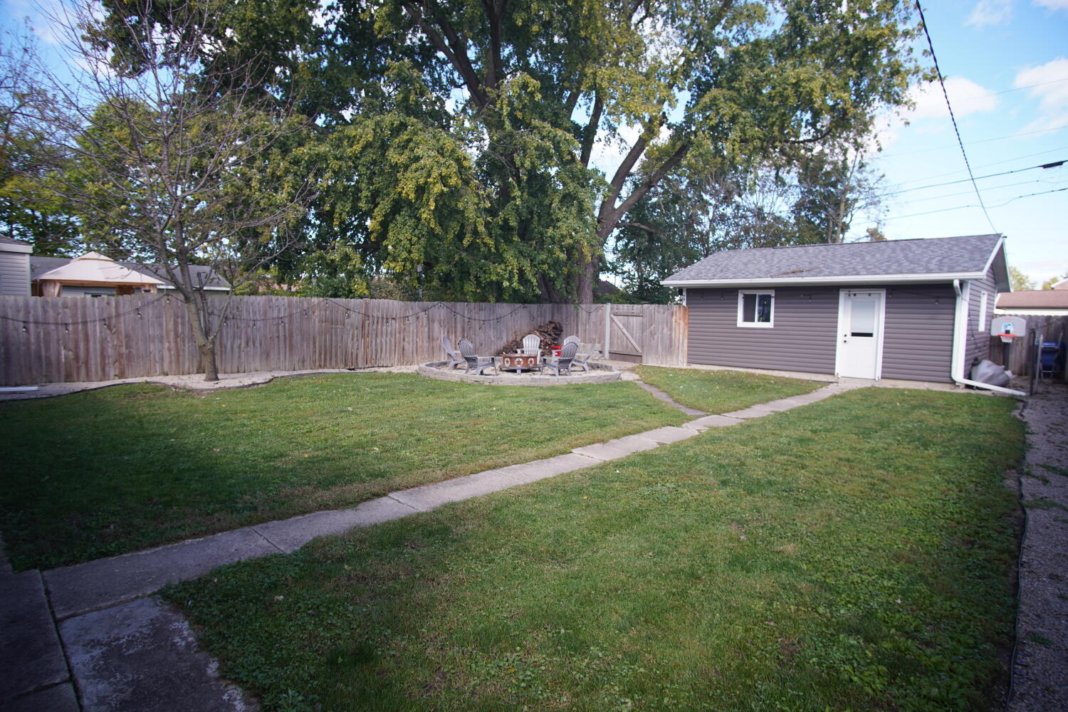 210 Mechanic, Wapakoneta, Ohio 45895