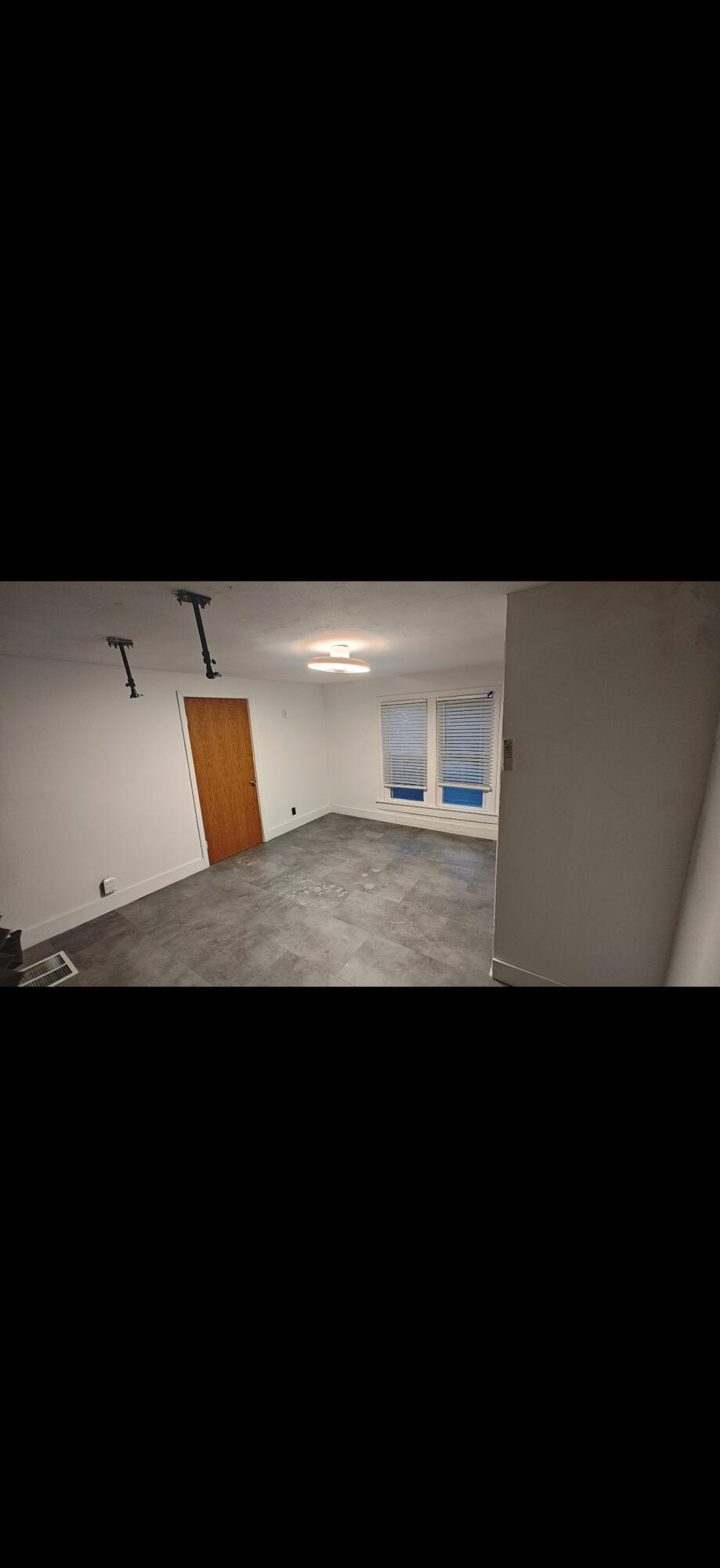 1635 Center, Springfield, Ohio 45506