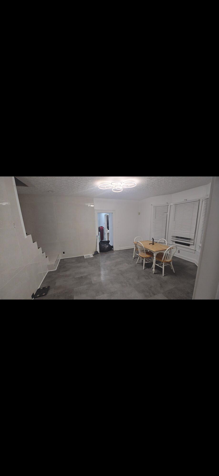 1635 Center, Springfield, Ohio 45506
