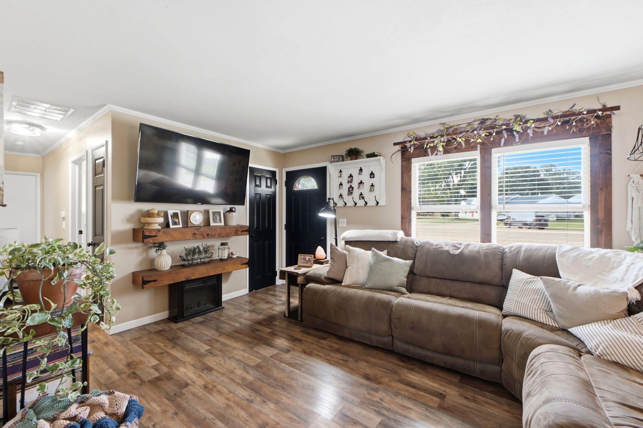 204 Palm, West Milton, Ohio 45383