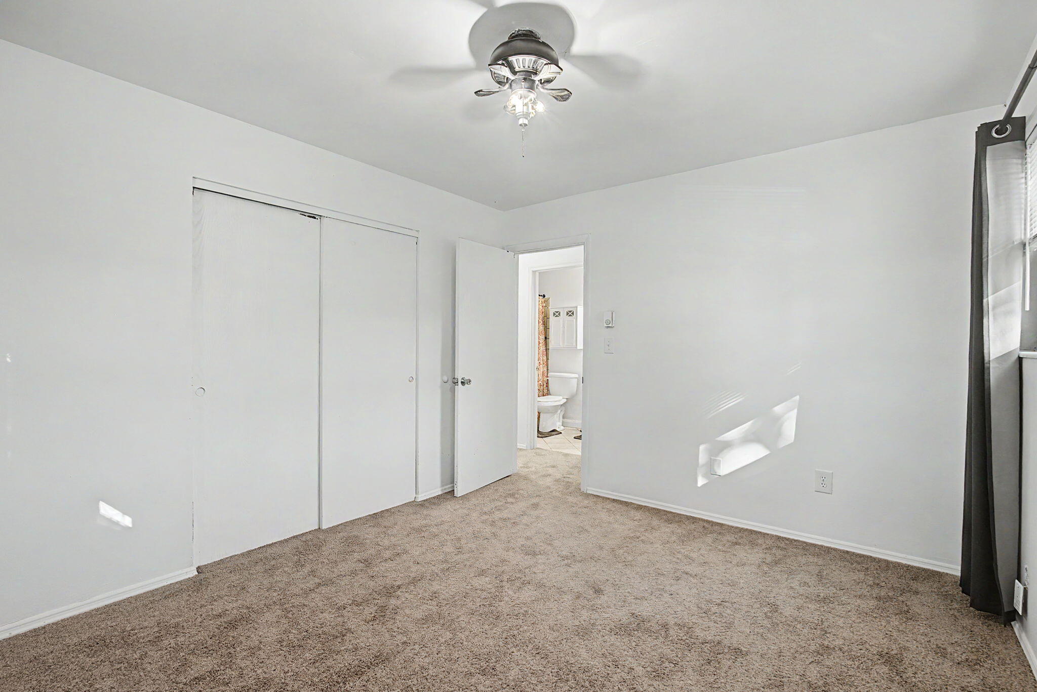 2517 Foxchase, Troy, Ohio 45373