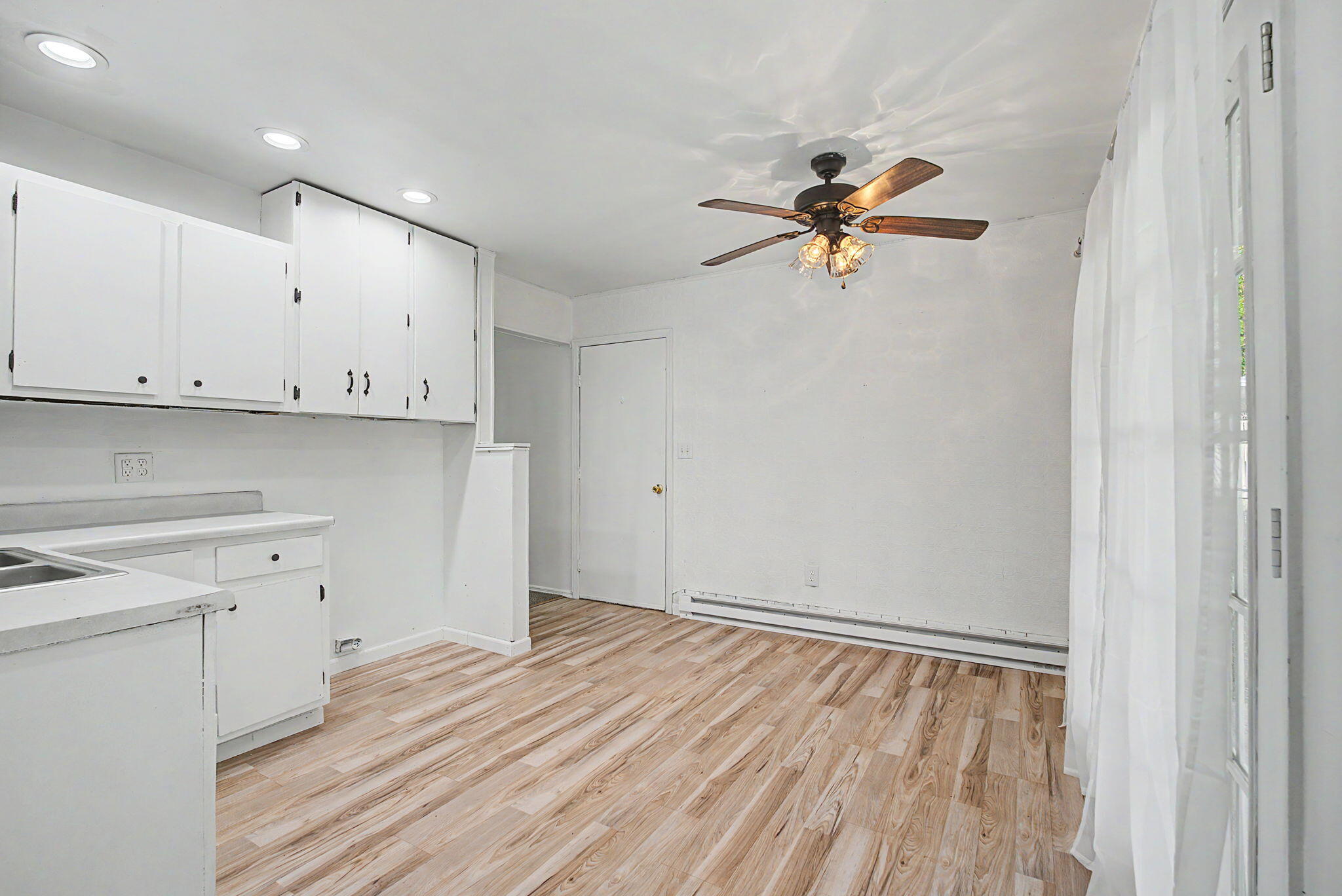 2517 Foxchase, Troy, Ohio 45373