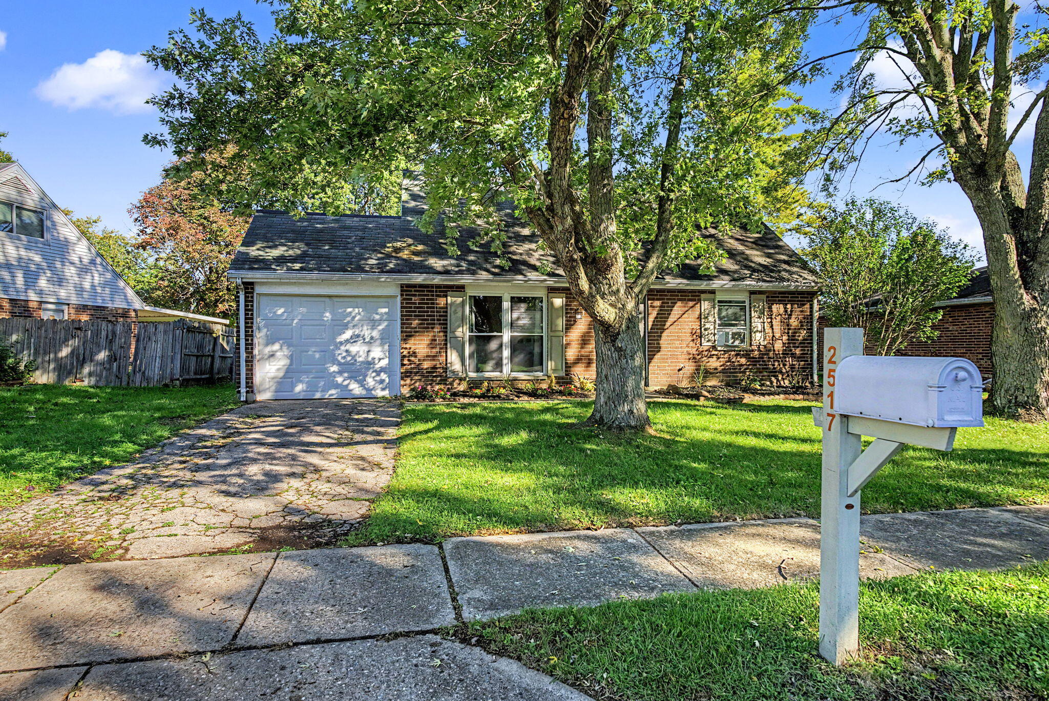 2517 Foxchase, Troy, Ohio 45373