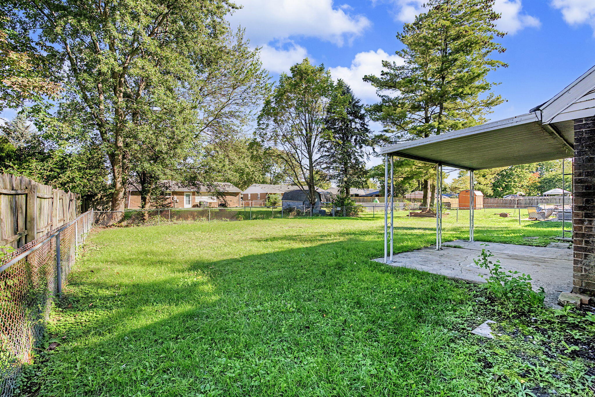 2517 Foxchase, Troy, Ohio 45373