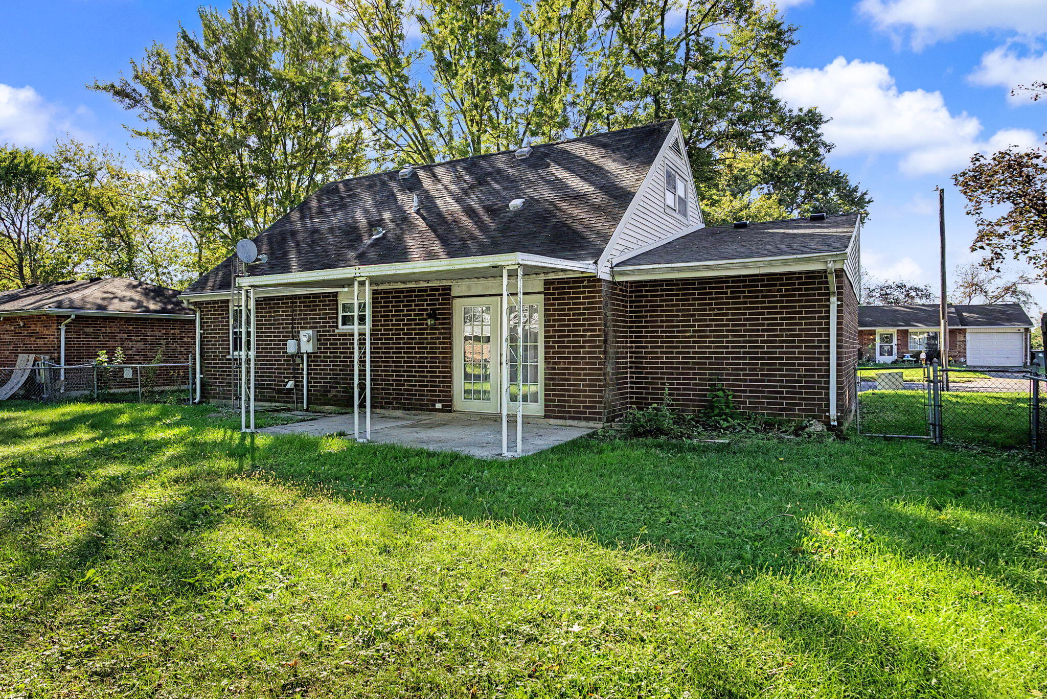 2517 Foxchase, Troy, Ohio 45373