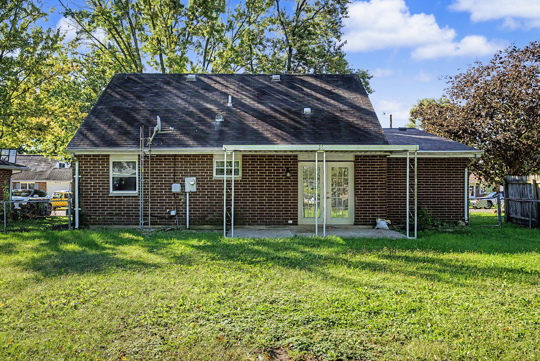 2517 Foxchase, Troy, Ohio 45373