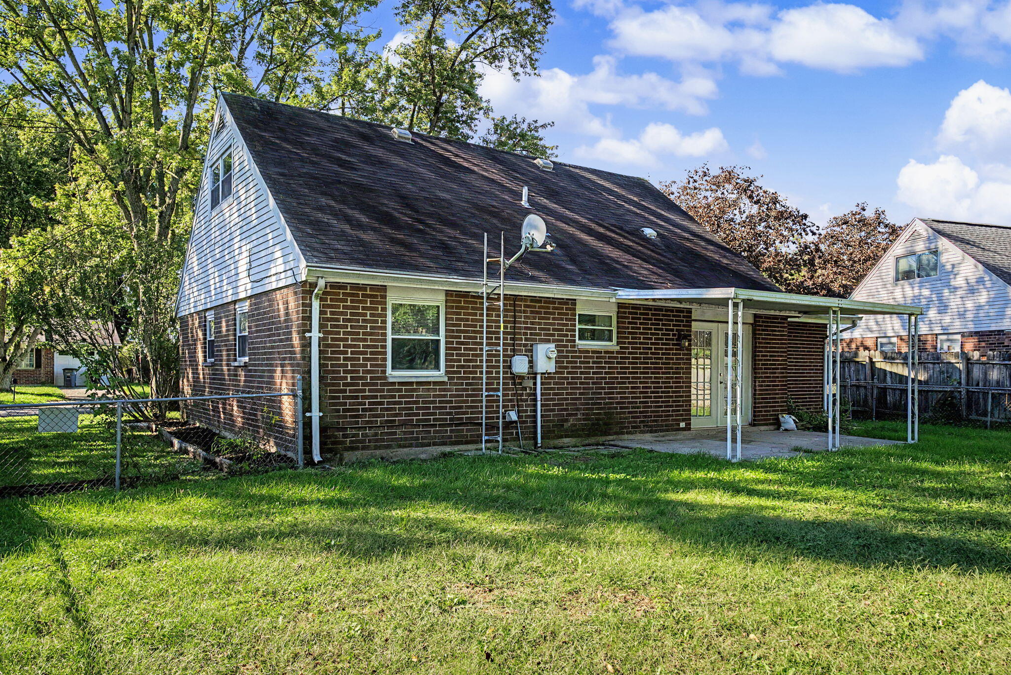 2517 Foxchase, Troy, Ohio 45373