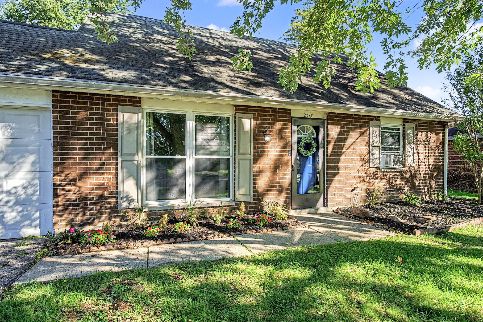2517 Foxchase, Troy, Ohio 45373