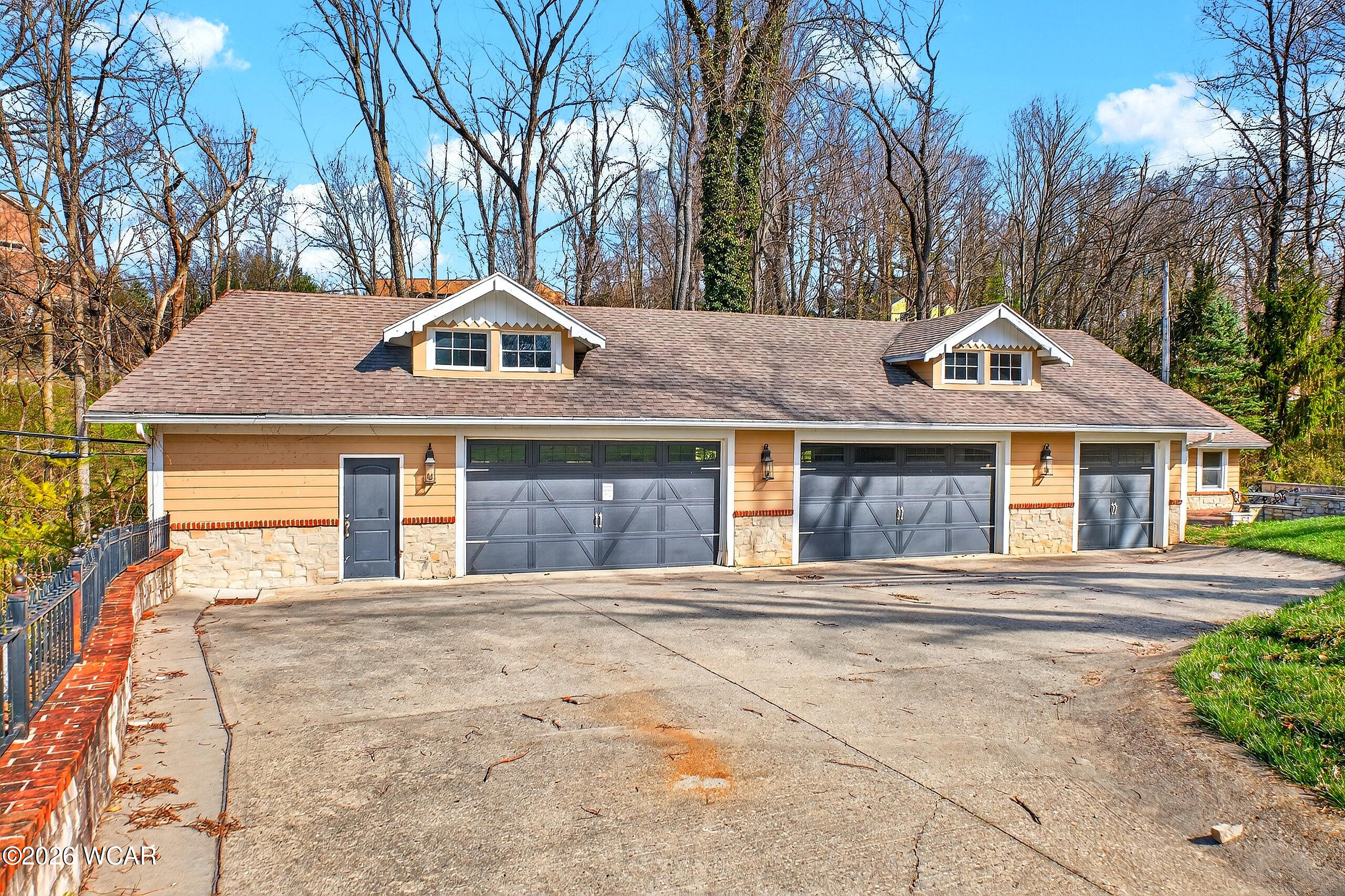 1115 Oakwood Avenue, Oakwood, Ohio