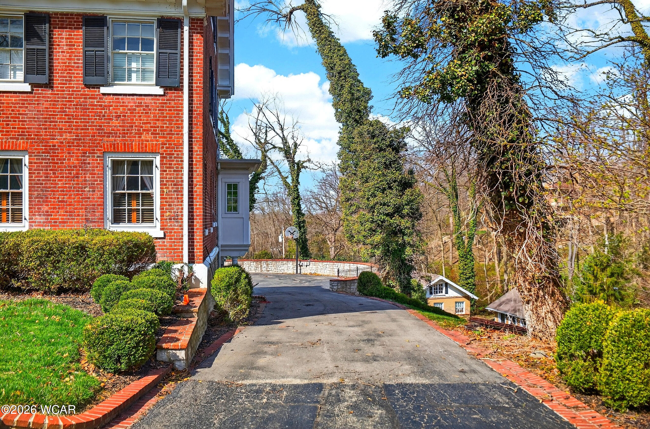 1115 Oakwood Avenue, Oakwood, Ohio