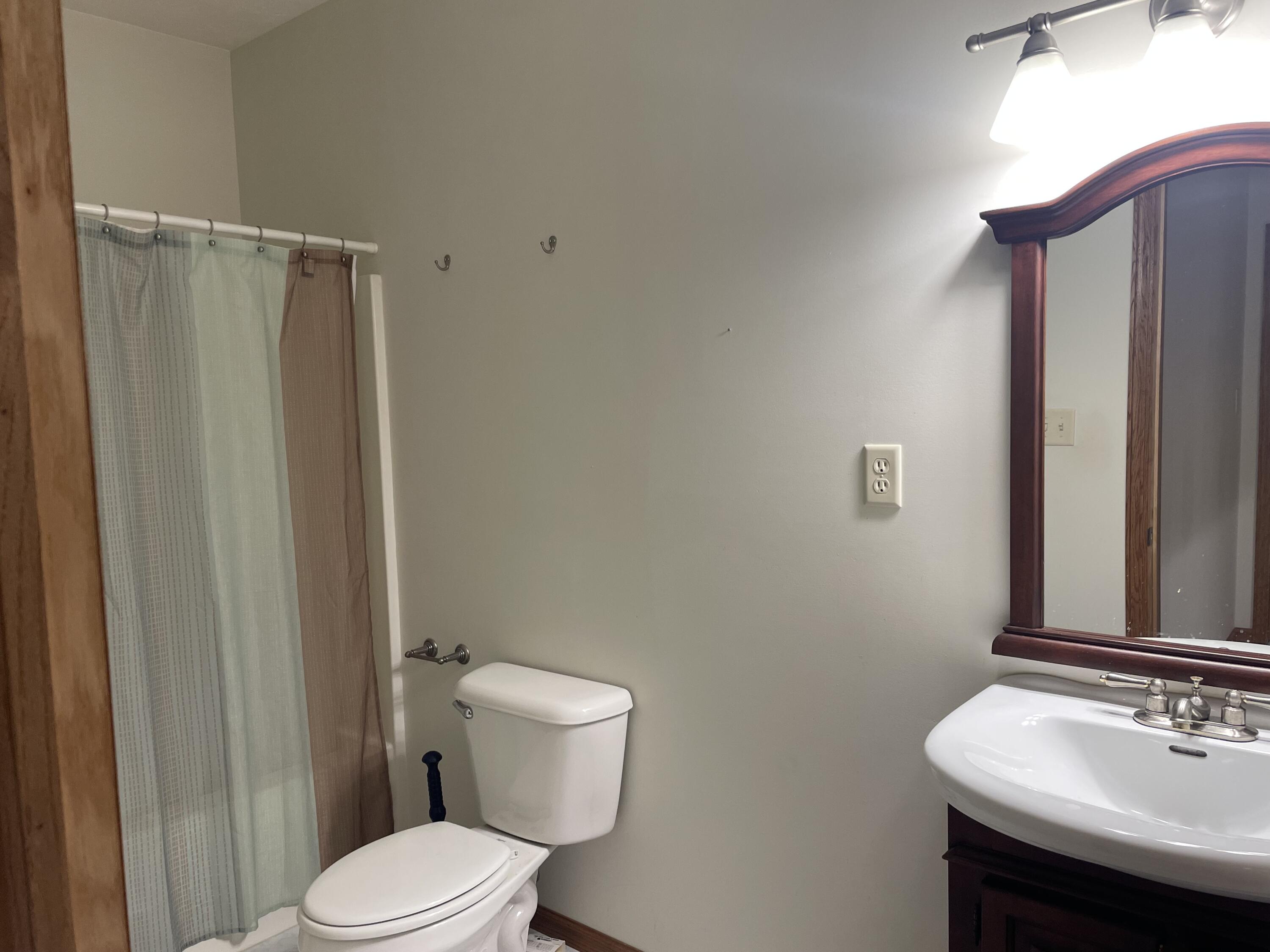 1502 Cumberland, Sidney, Ohio 45365