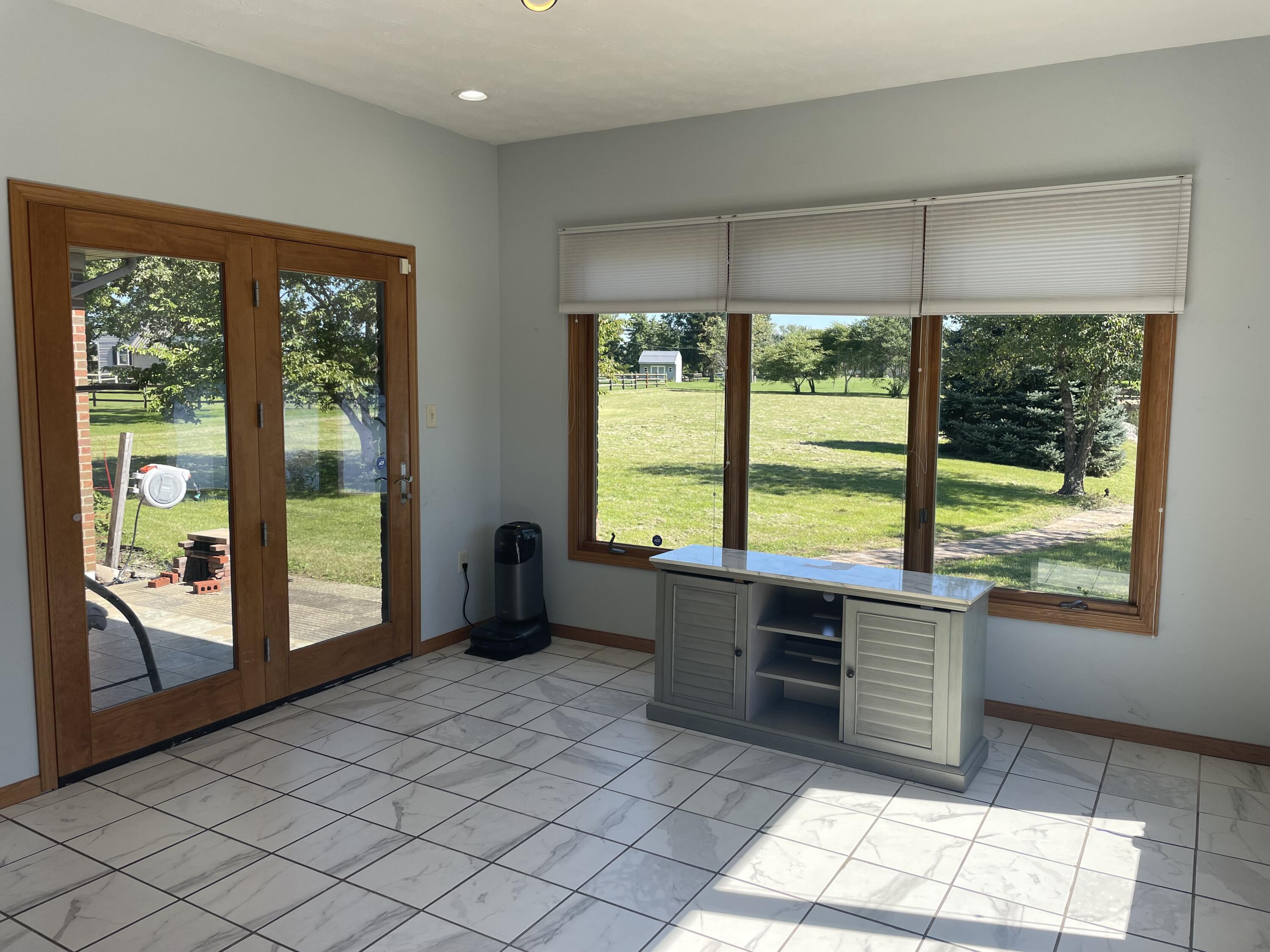 1502 Cumberland, Sidney, Ohio 45365