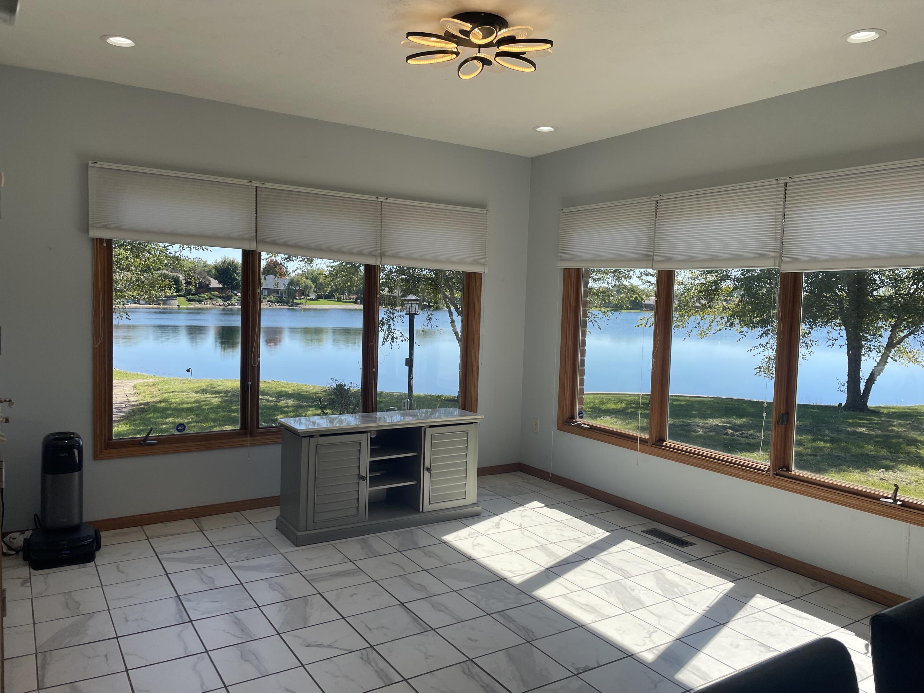 1502 Cumberland, Sidney, Ohio 45365