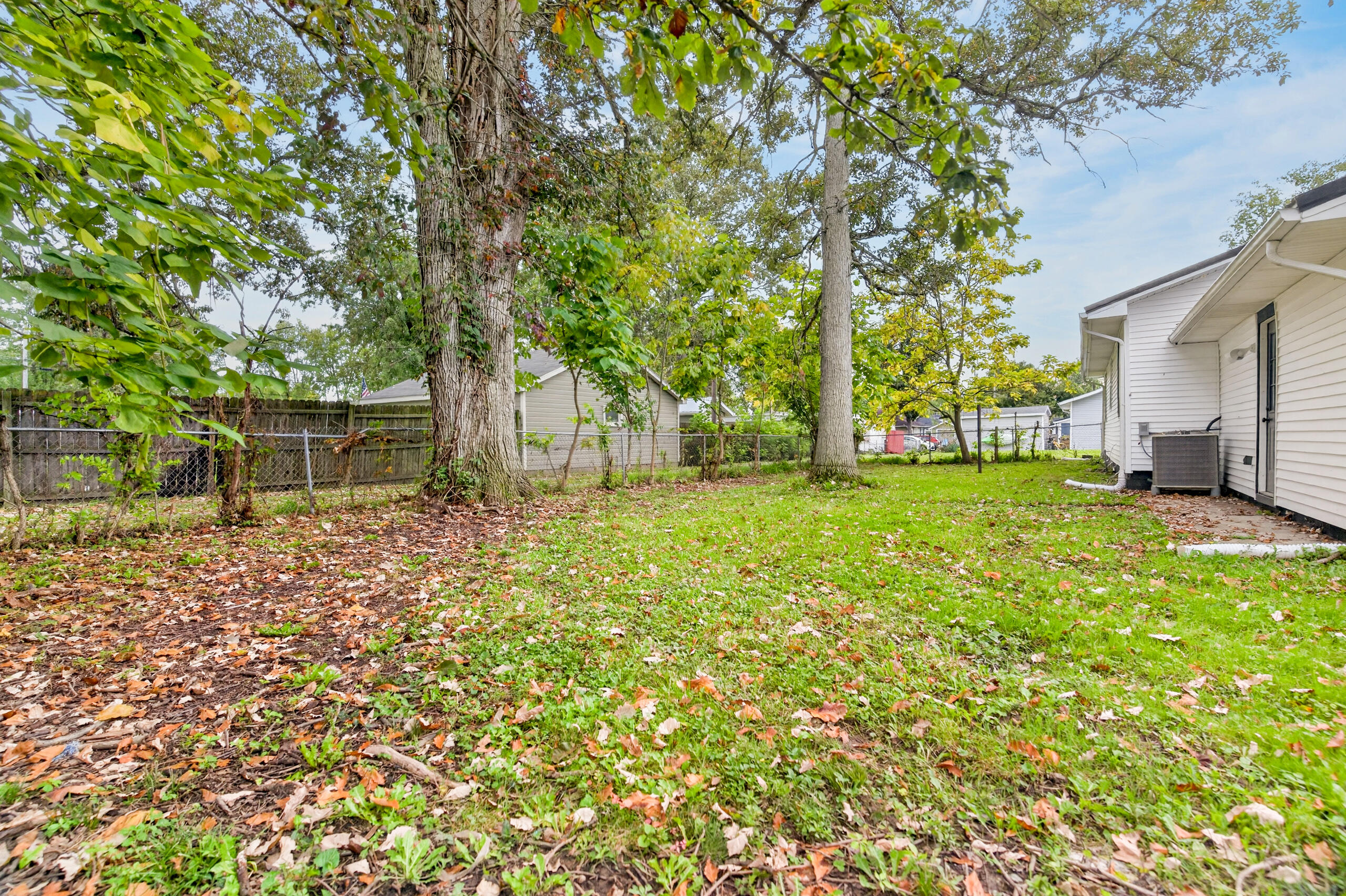 8869 Walnut, Lakeview, Ohio 43331