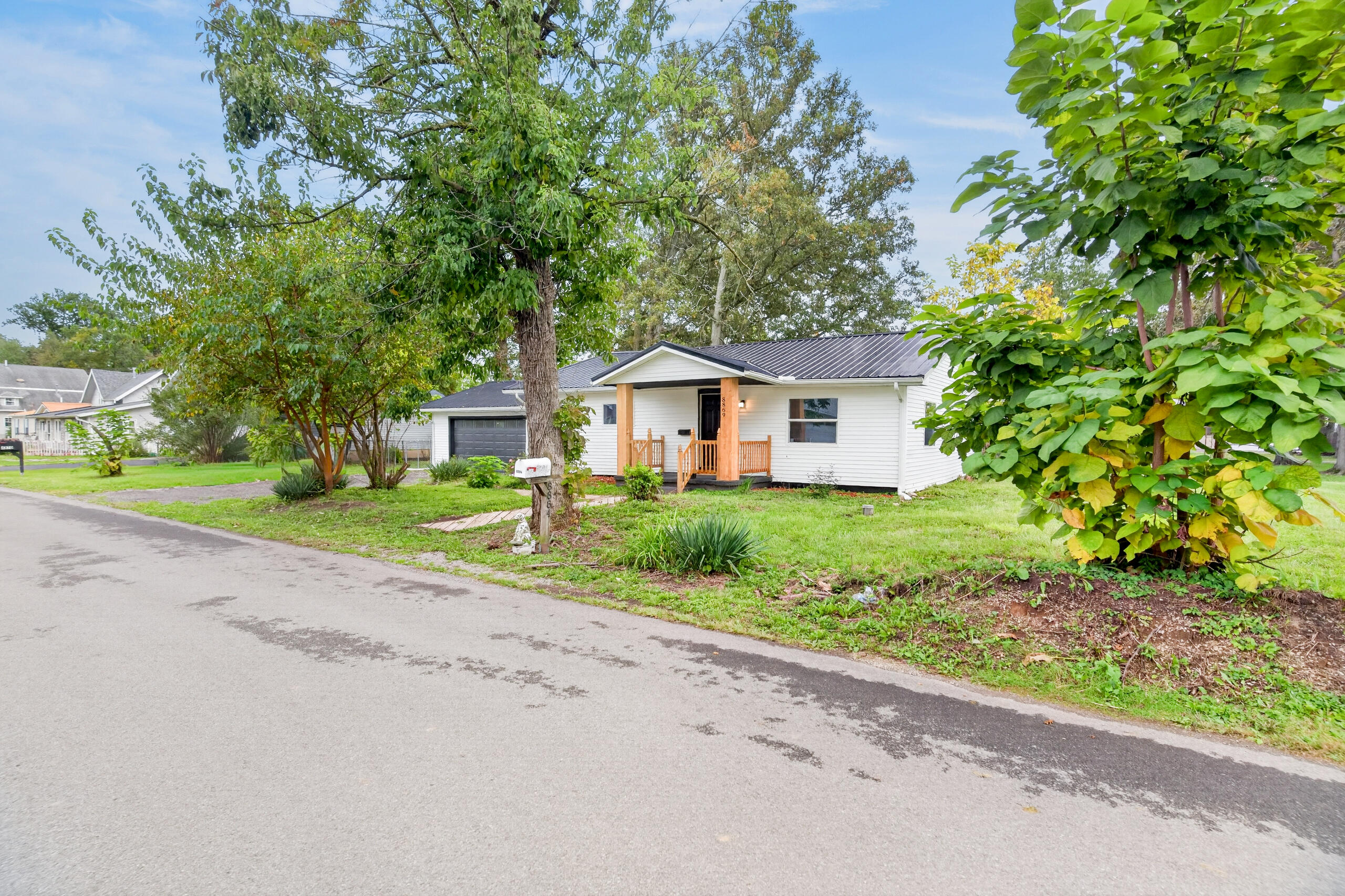8869 Walnut, Lakeview, Ohio 43331