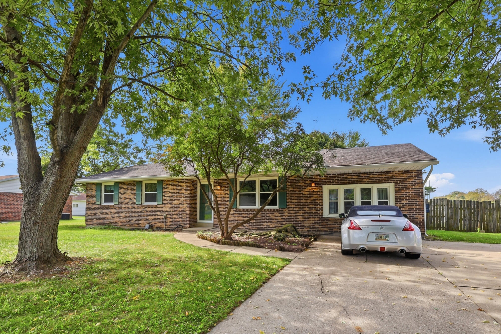 247 West, Springfield, Ohio 45504