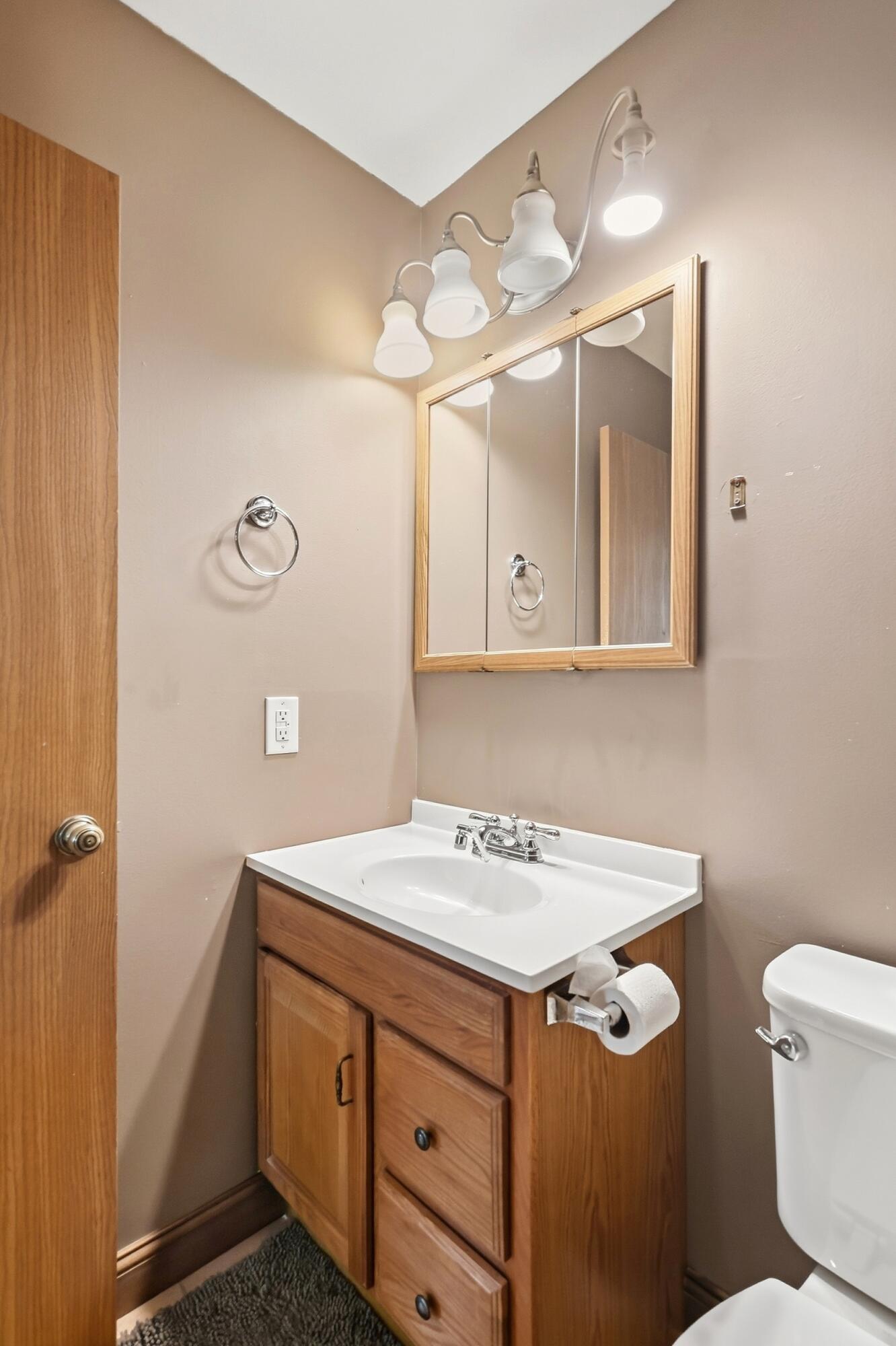 247 West, Springfield, Ohio 45504