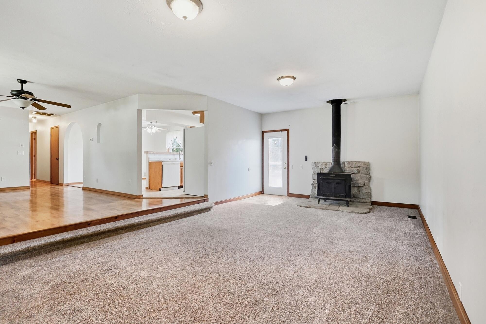 247 West, Springfield, Ohio 45504