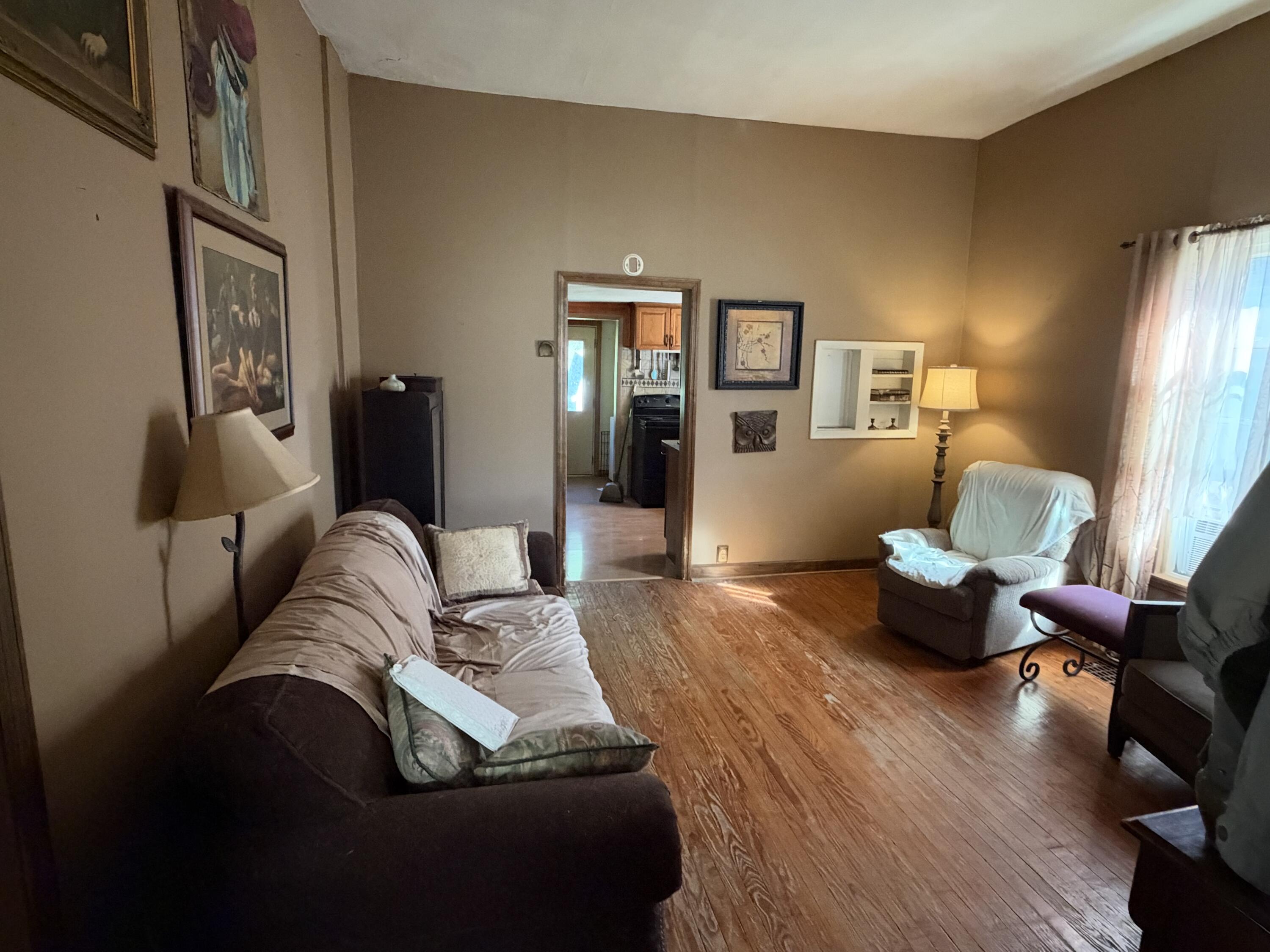 1432 Broadway, Springfield, Ohio 45504