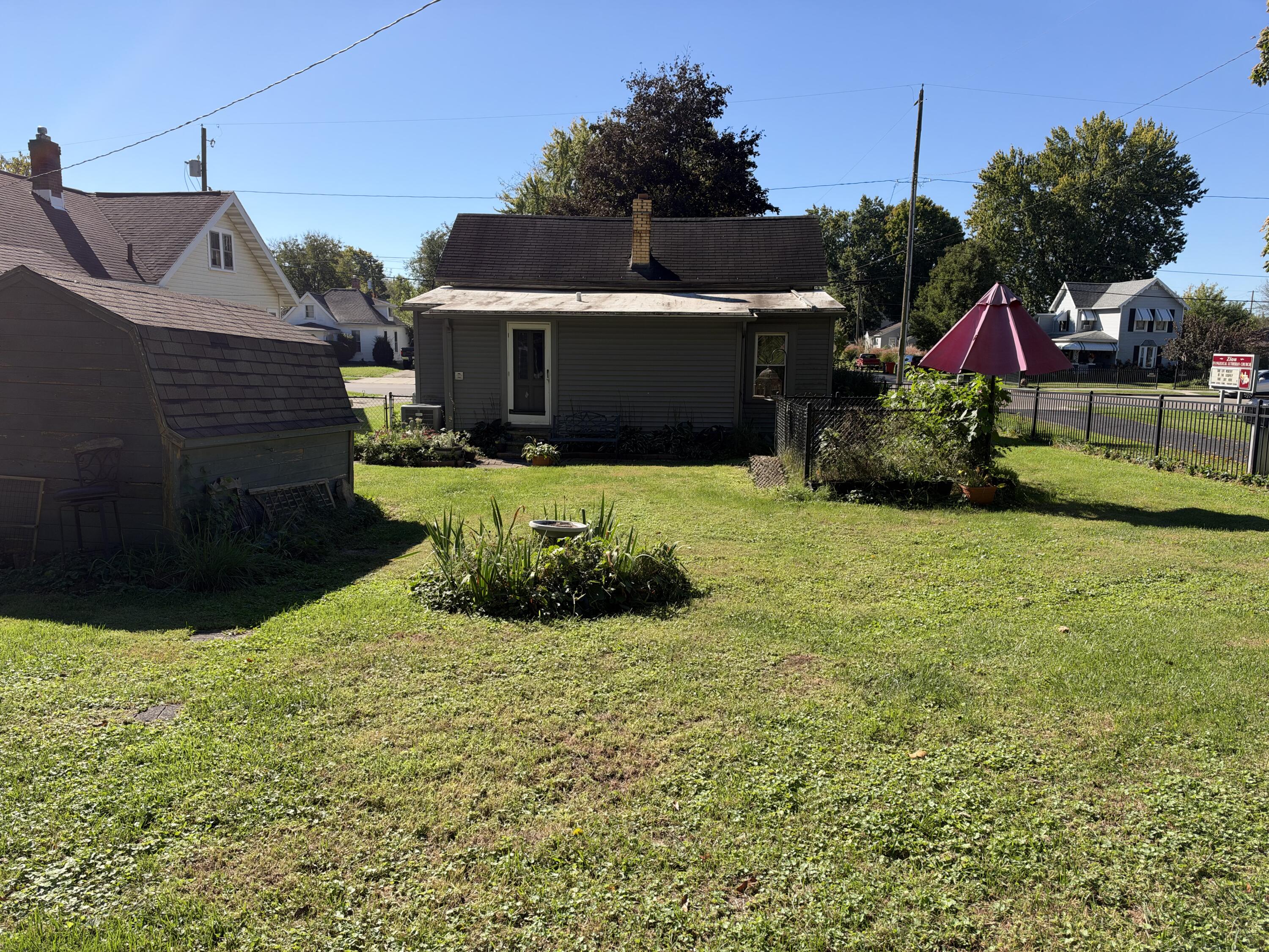 1432 Broadway, Springfield, Ohio 45504