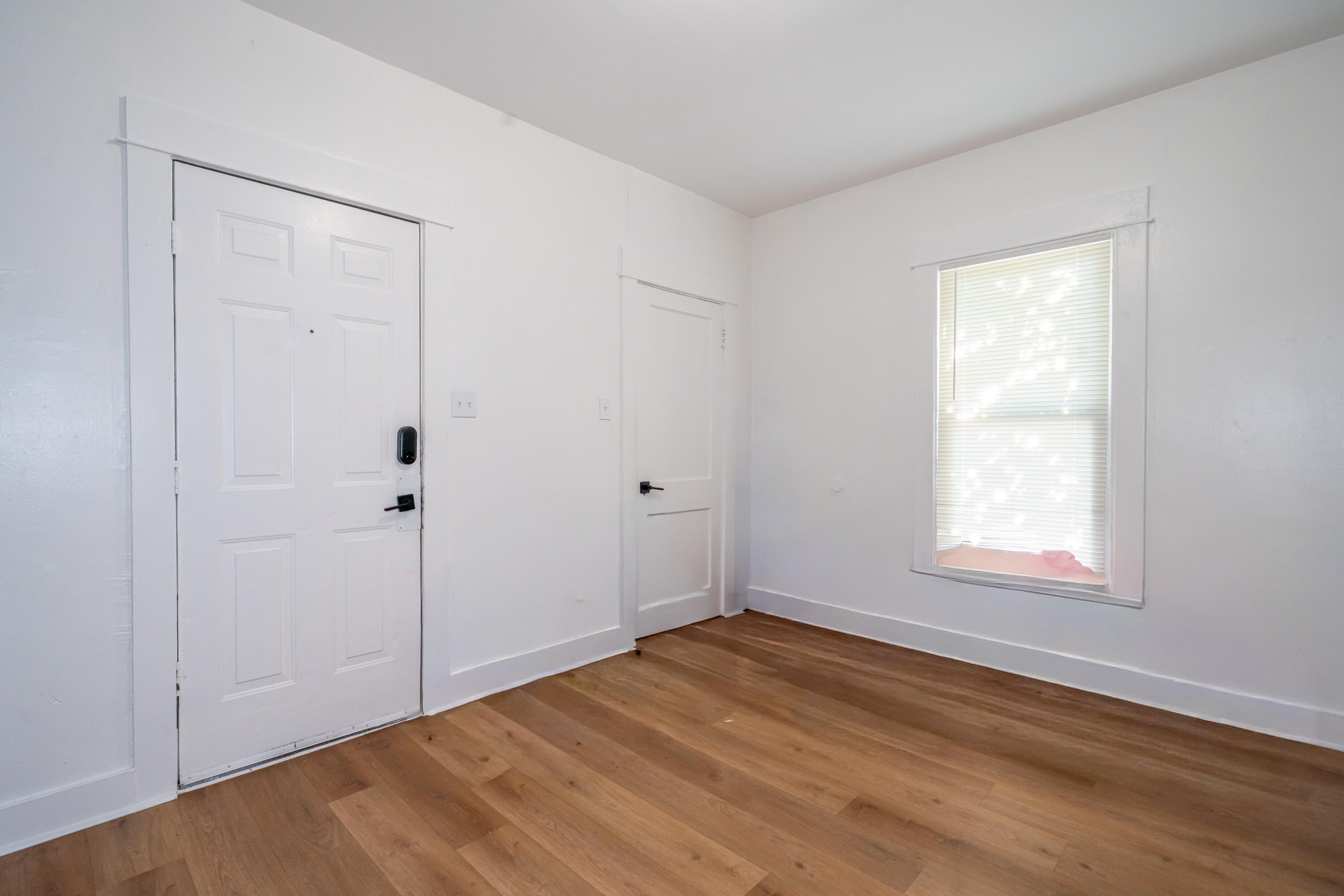 1713-1715 Mack, Dayton, Ohio 45404
