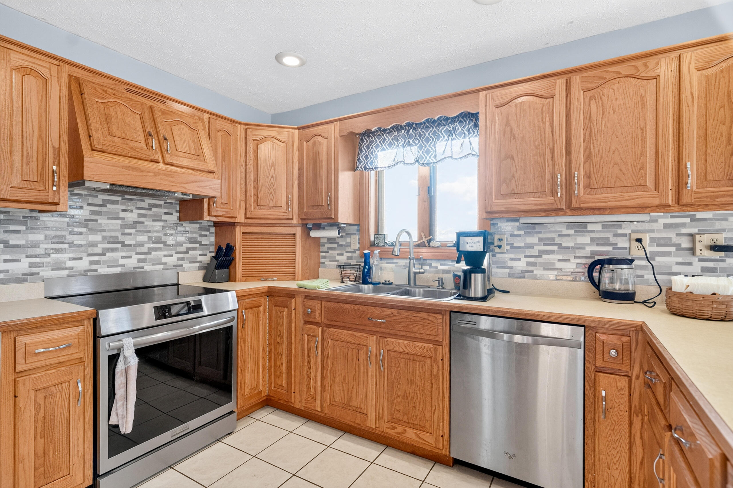2045 Lindsey, Sidney, Ohio 45365