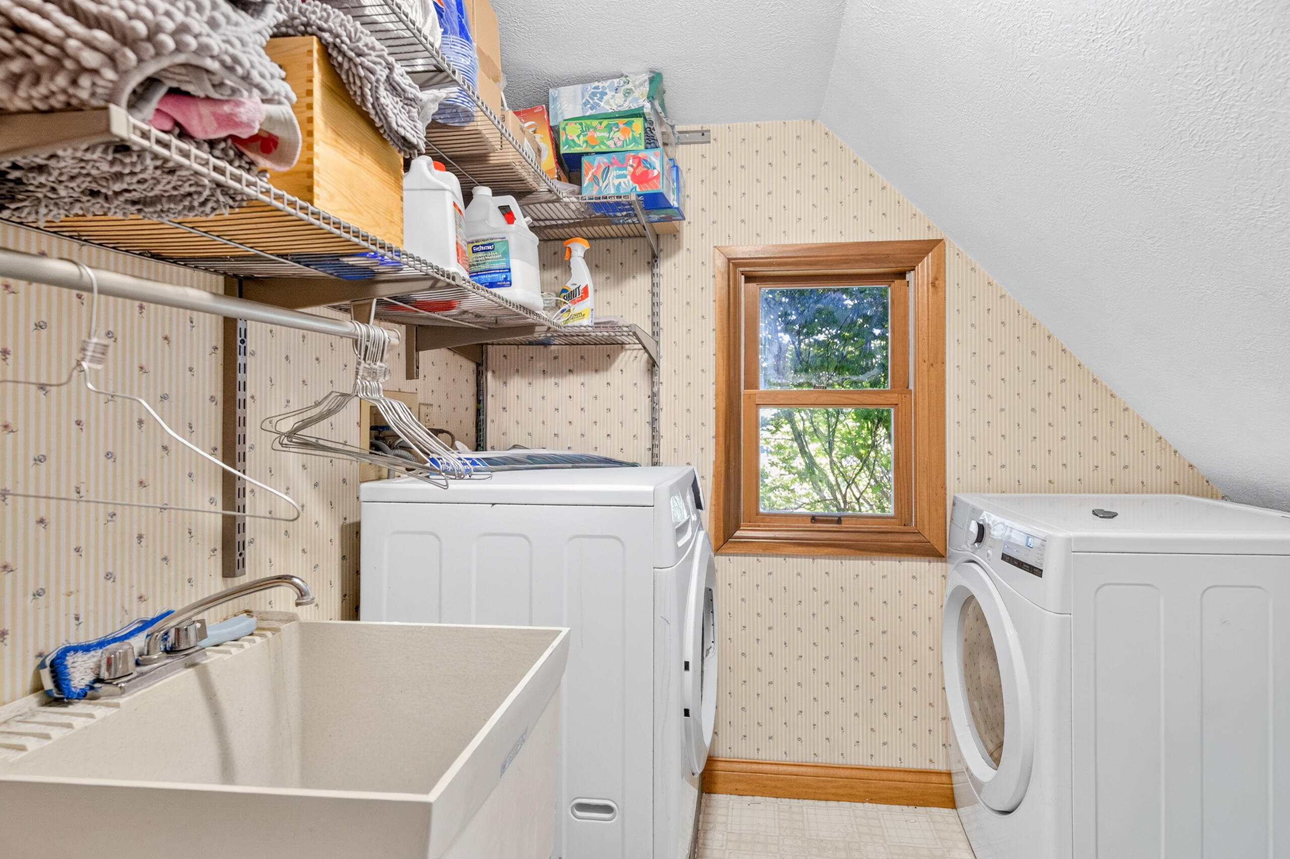2045 Lindsey, Sidney, Ohio 45365