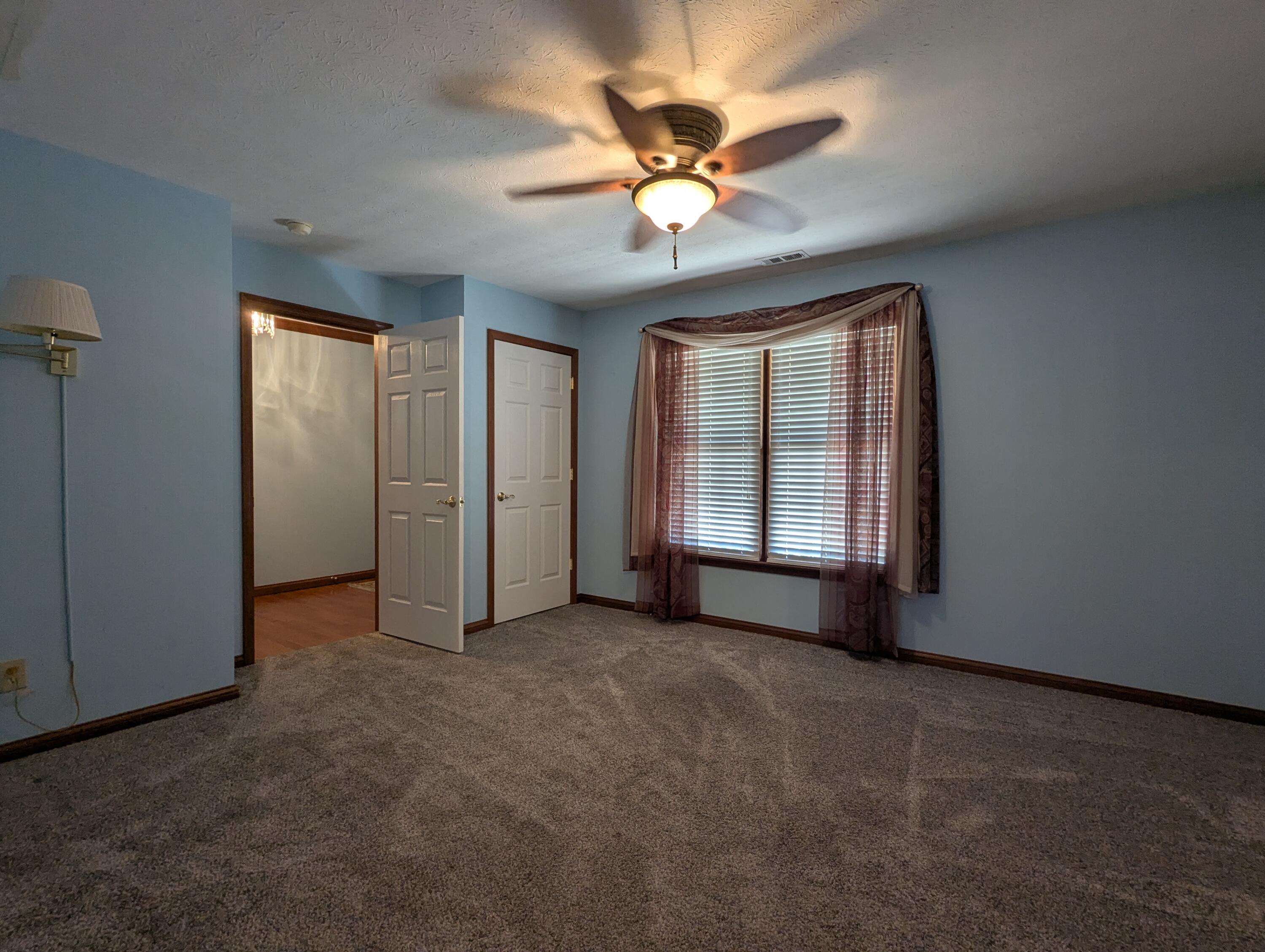 1940 Shady Oak, Springfield, Ohio 45502