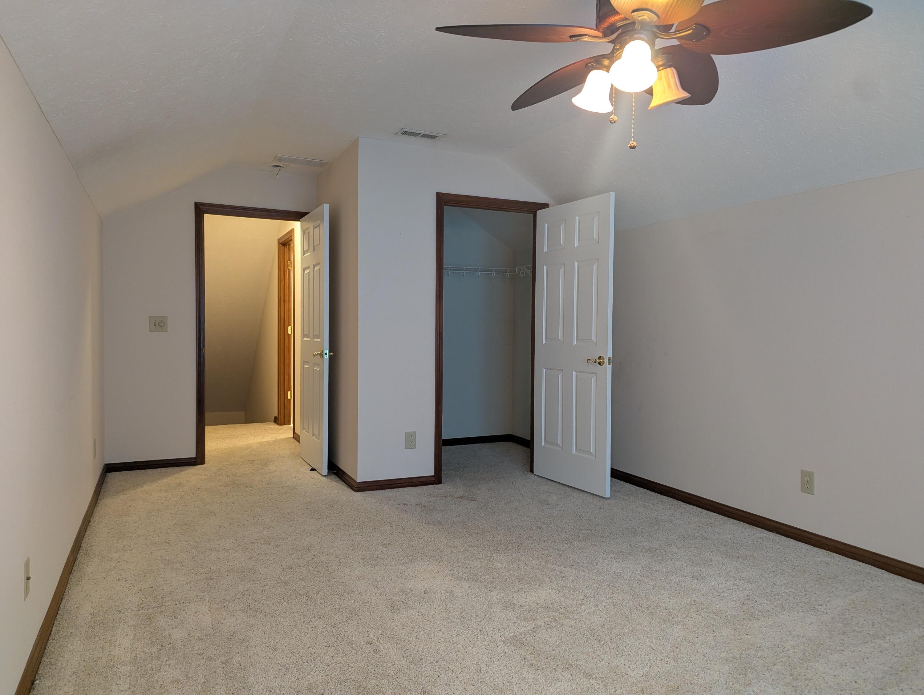 1940 Shady Oak, Springfield, Ohio 45502