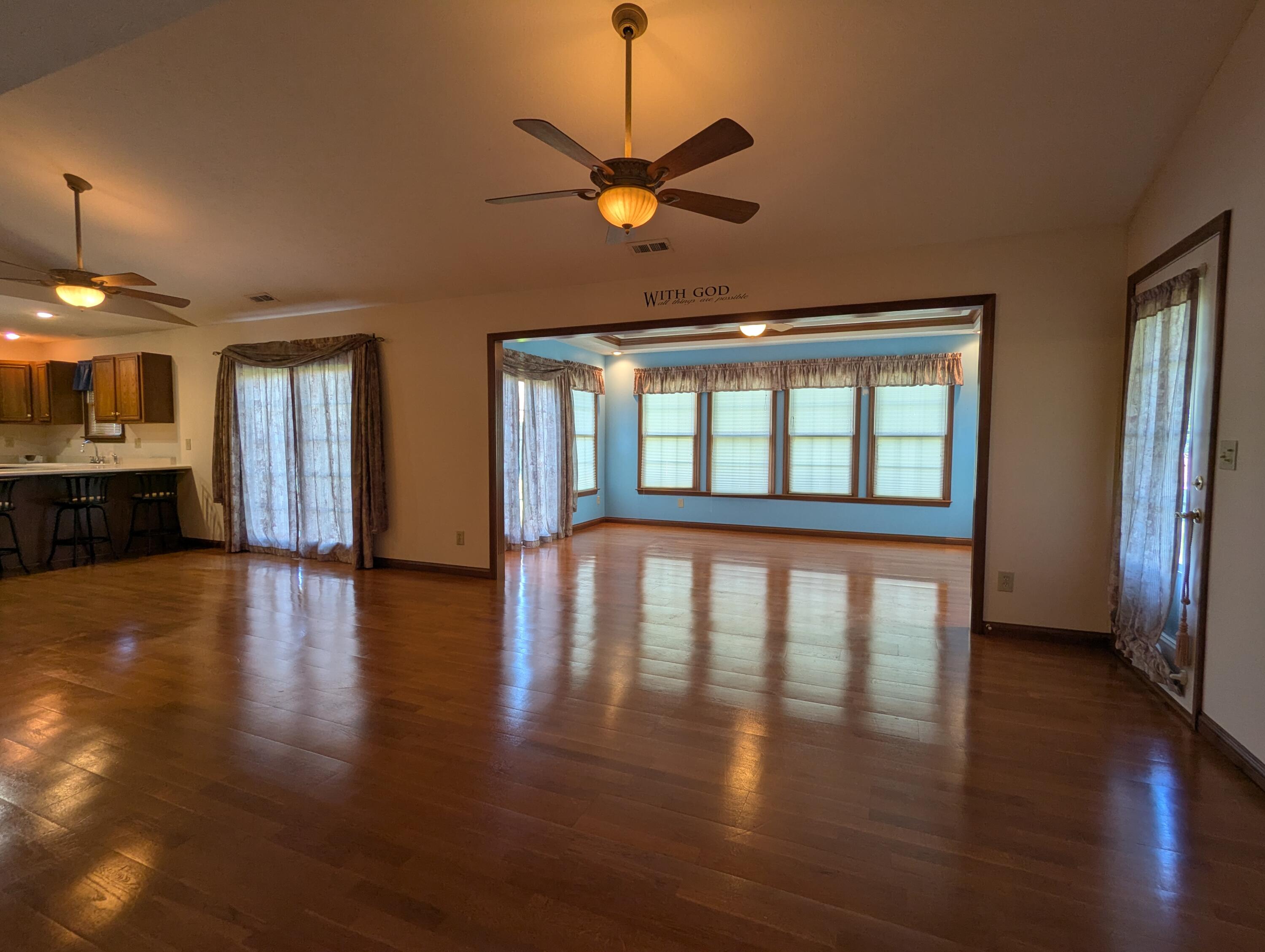 1940 Shady Oak, Springfield, Ohio 45502