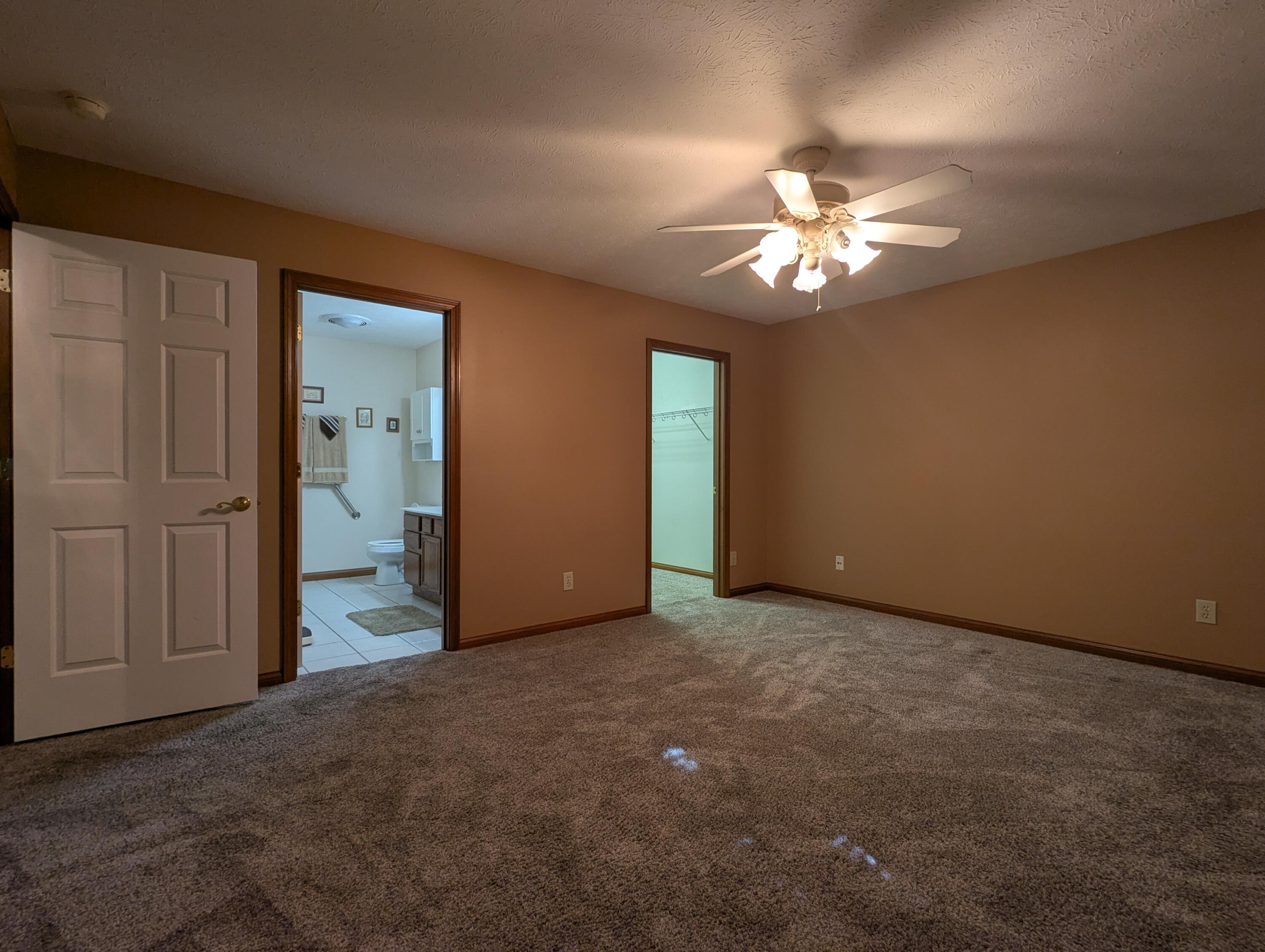 1940 Shady Oak, Springfield, Ohio 45502