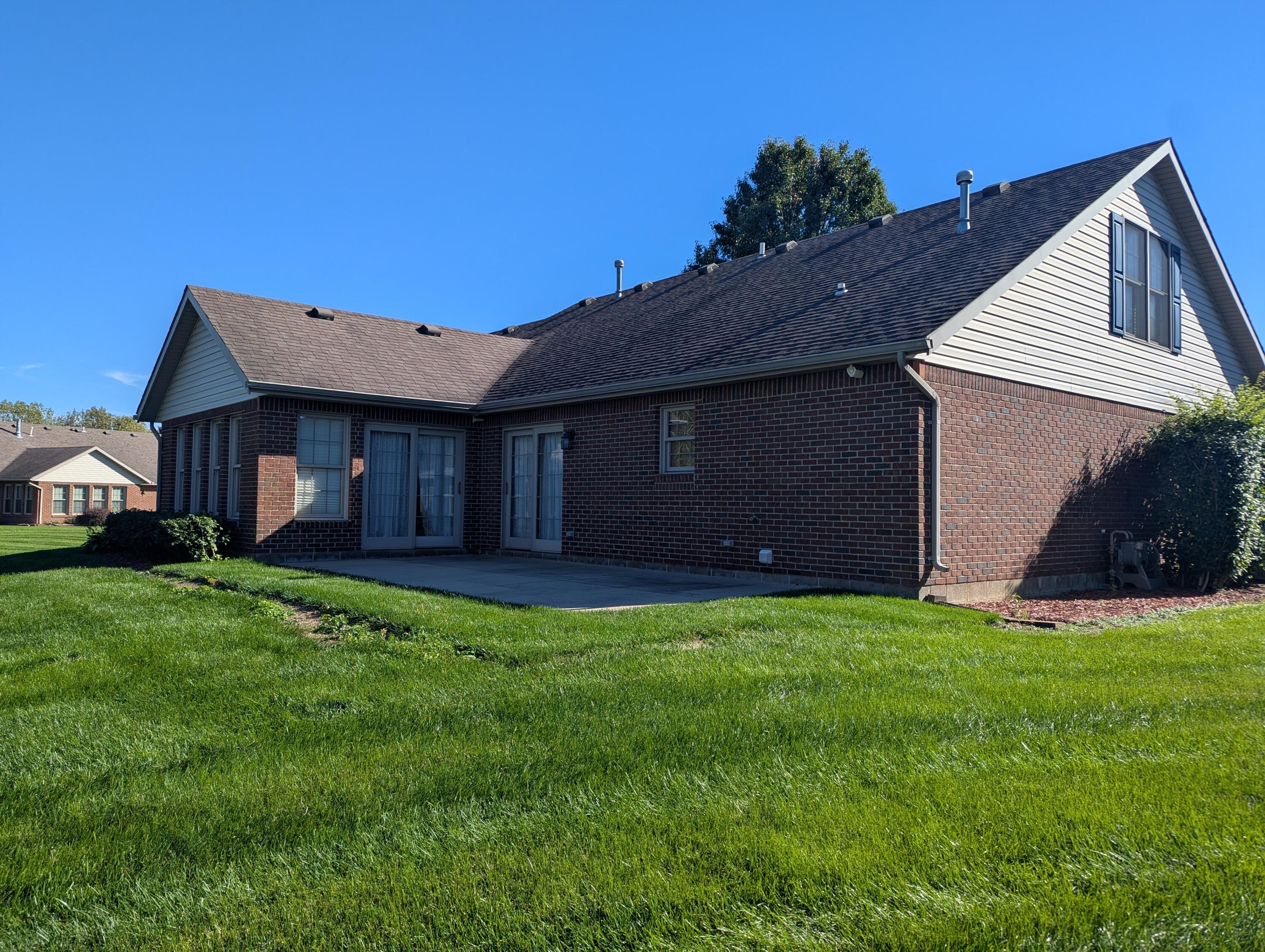 1940 Shady Oak, Springfield, Ohio 45502