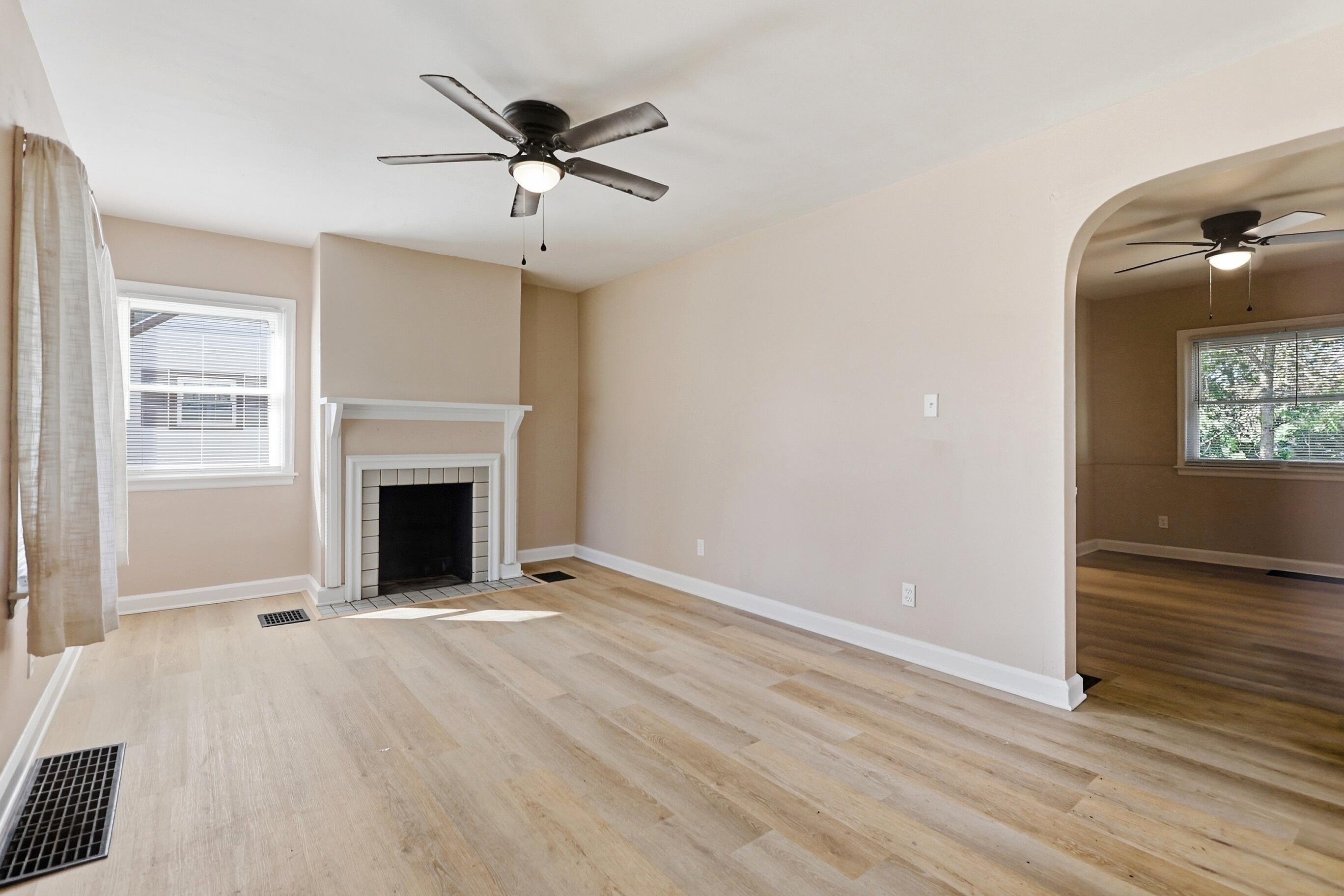 1233 Plum, Springfield, Ohio 45504