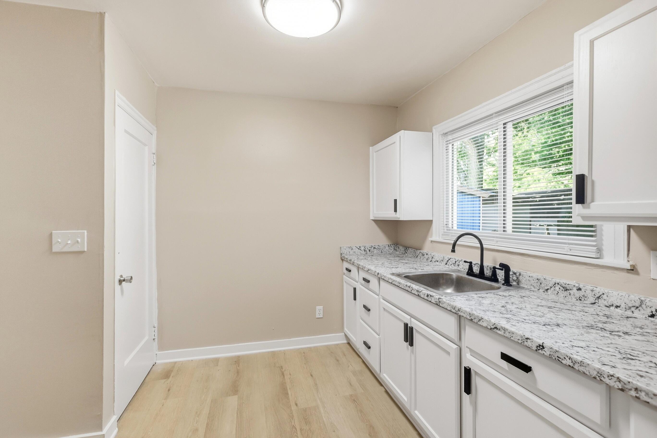 1233 Plum, Springfield, Ohio 45504