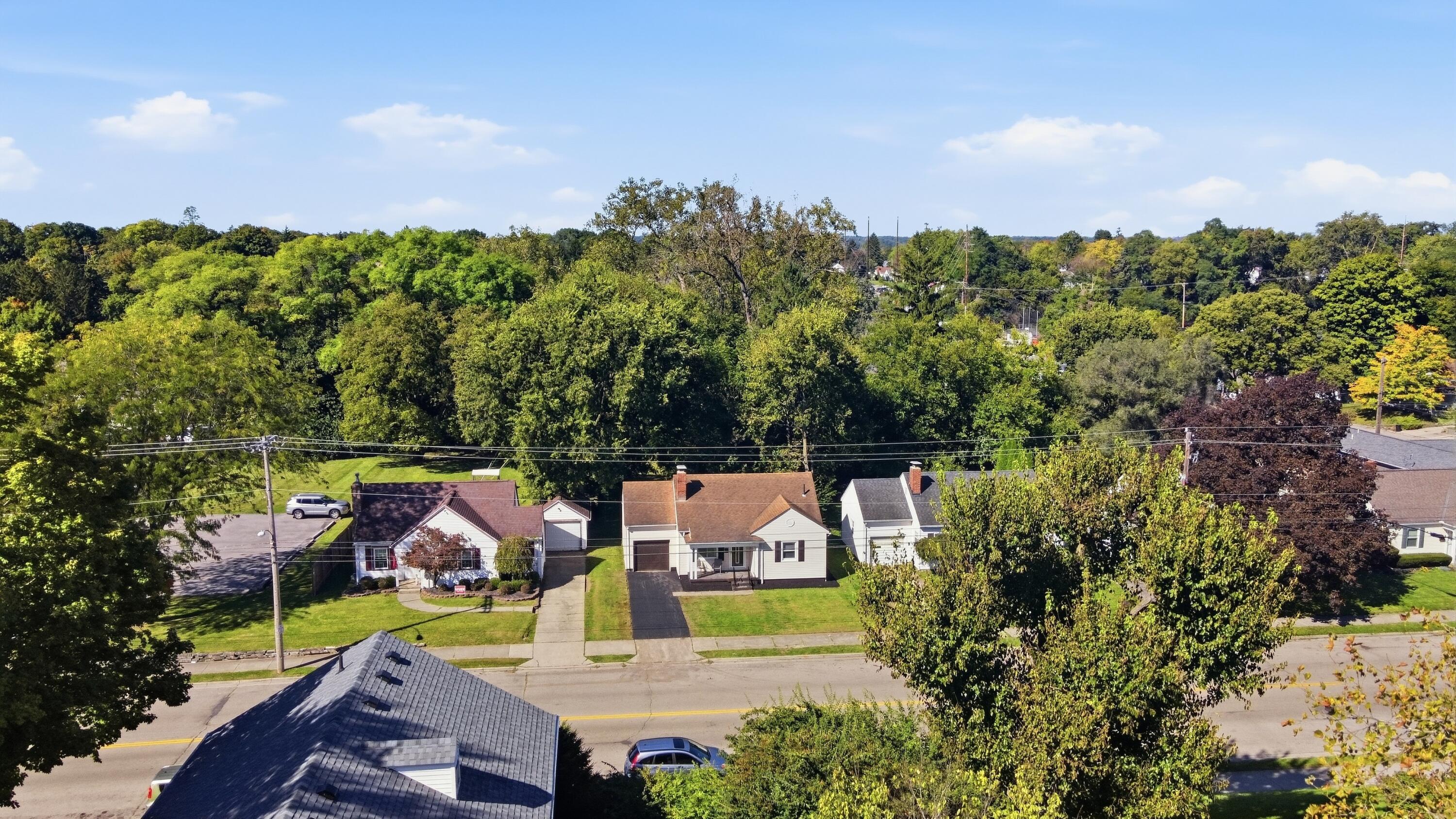 1233 Plum, Springfield, Ohio 45504