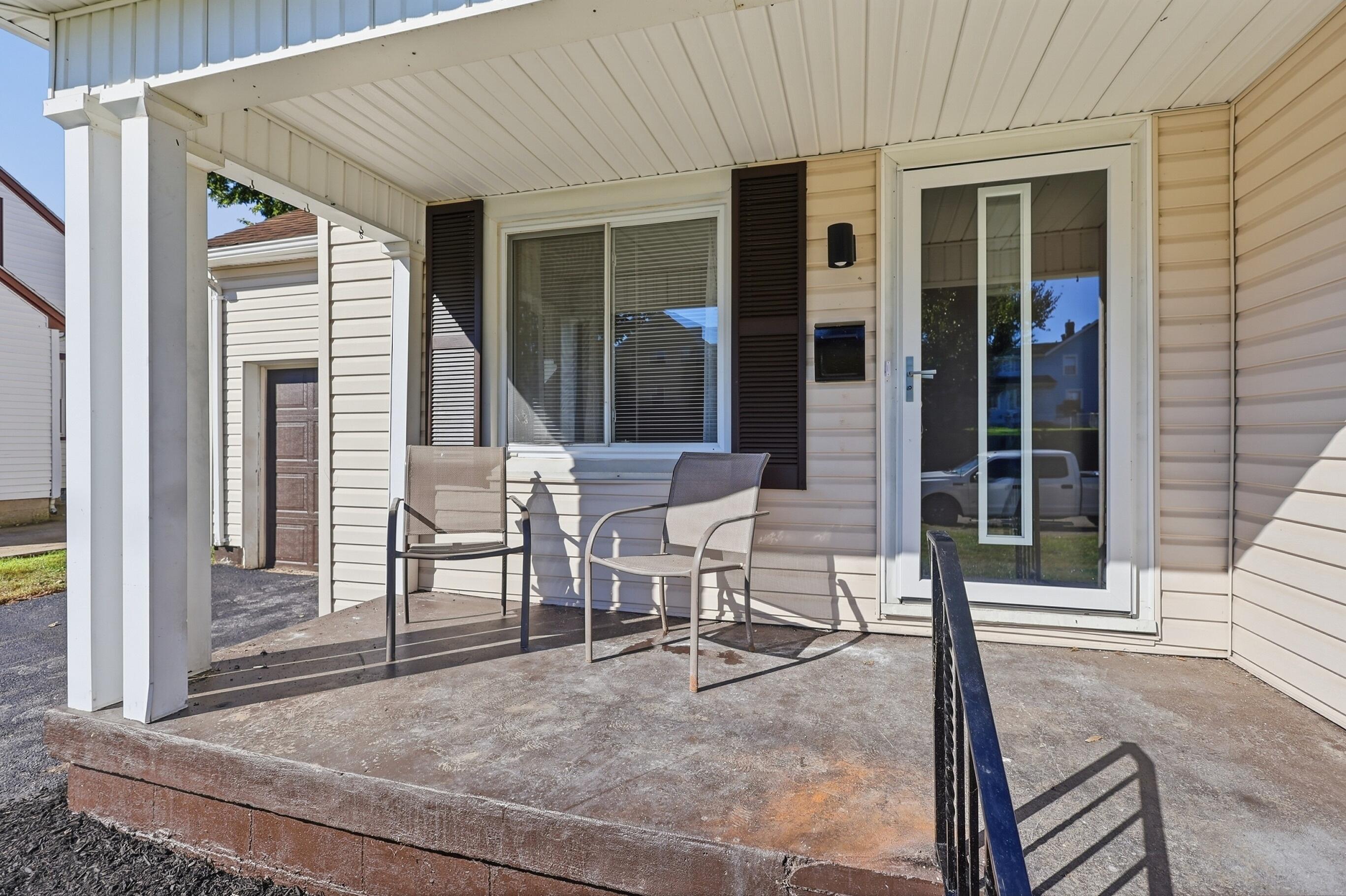 1233 Plum, Springfield, Ohio 45504