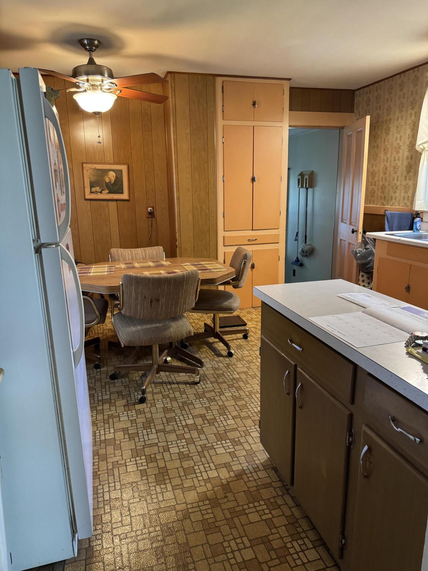222 Jamestown, South Charleston, Ohio 45368