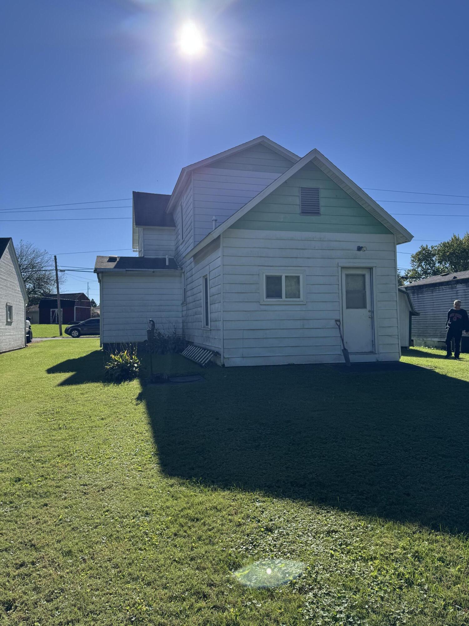 222 Jamestown, South Charleston, Ohio 45368
