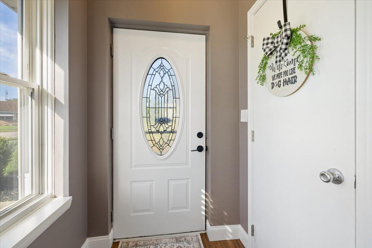 1700 Elaina, Springfield, Ohio 45503