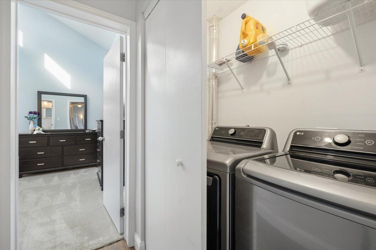 1700 Elaina, Springfield, Ohio 45503