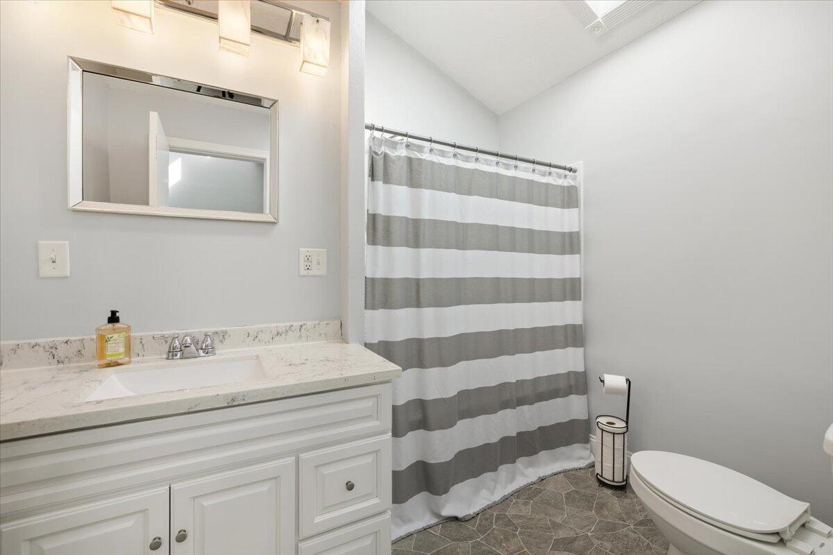 1700 Elaina, Springfield, Ohio 45503