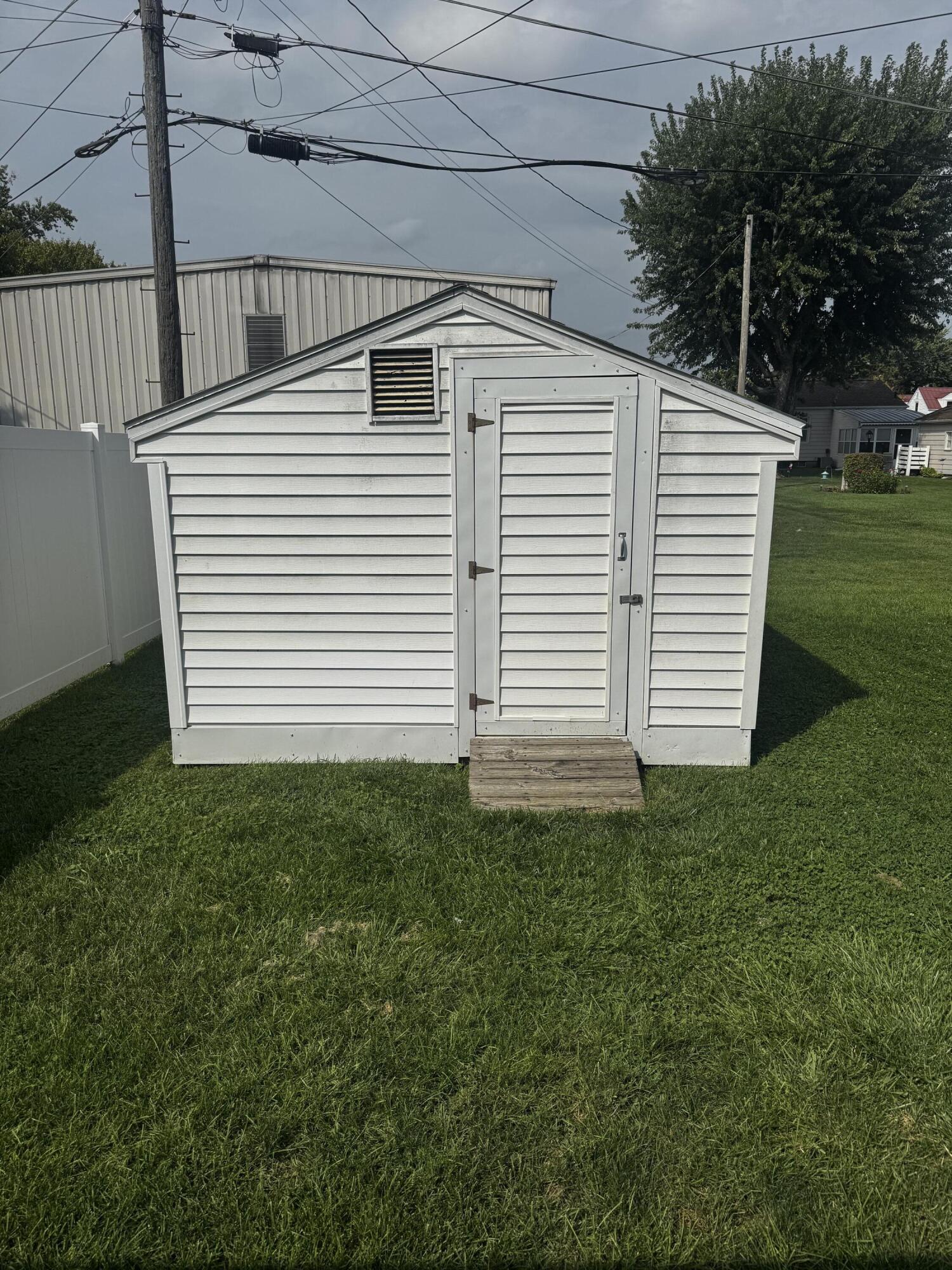 854 Lake, Saint Marys, Ohio 45885