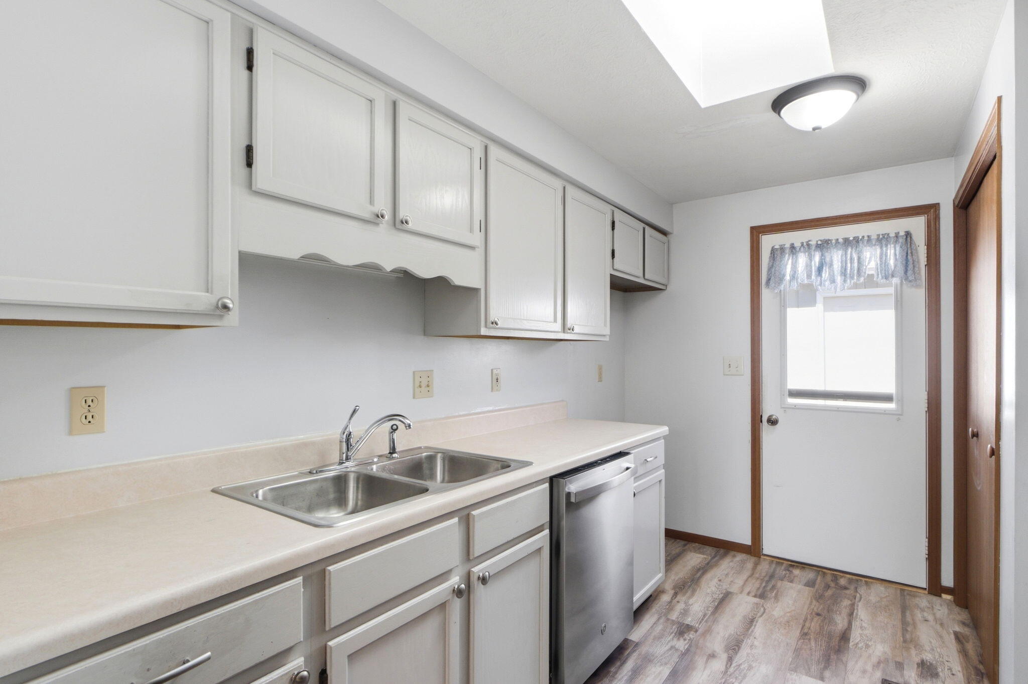 1642 Sierra, Springfield, Ohio 45503